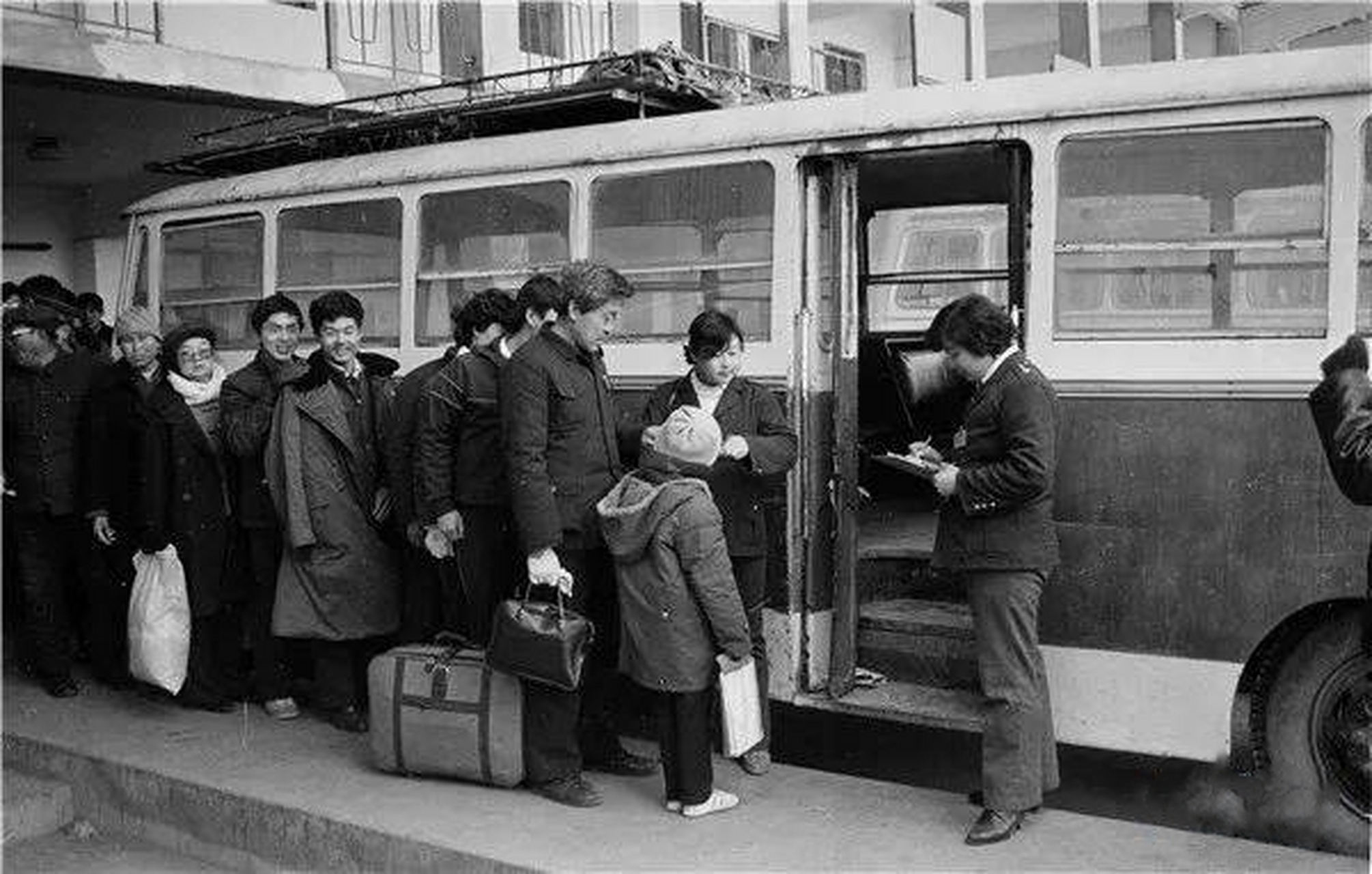 一组东营老照片,满满的回忆,你都知道是哪吗?