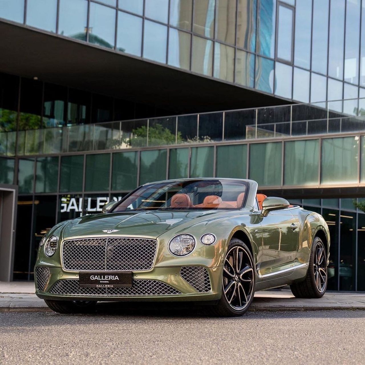 bentley continental gtc 宾利欧陆  car时尚  豪车超跑
