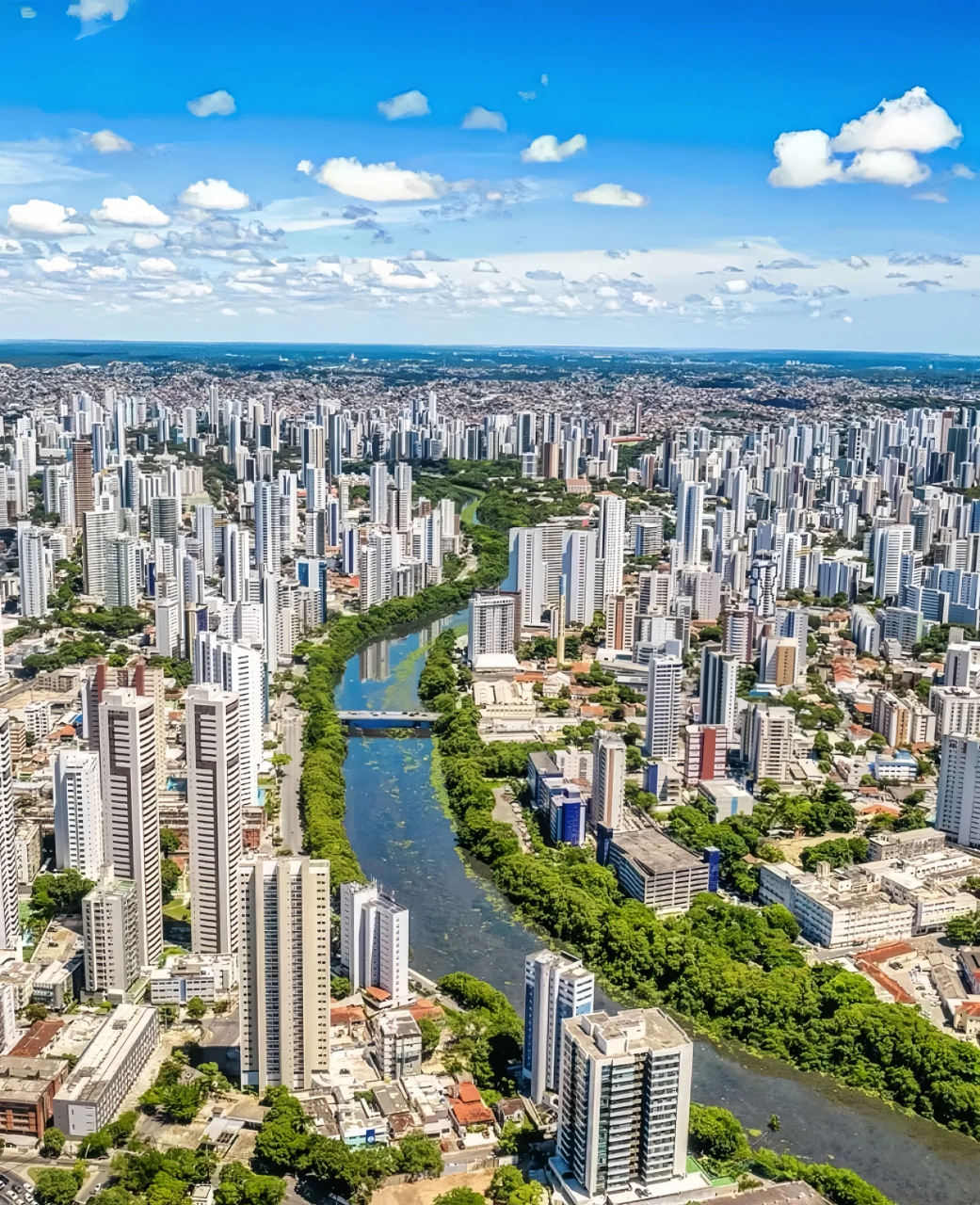 累西腓,市区人口165万人,巴西第五大城市,累西腓有500年的历史,拔西