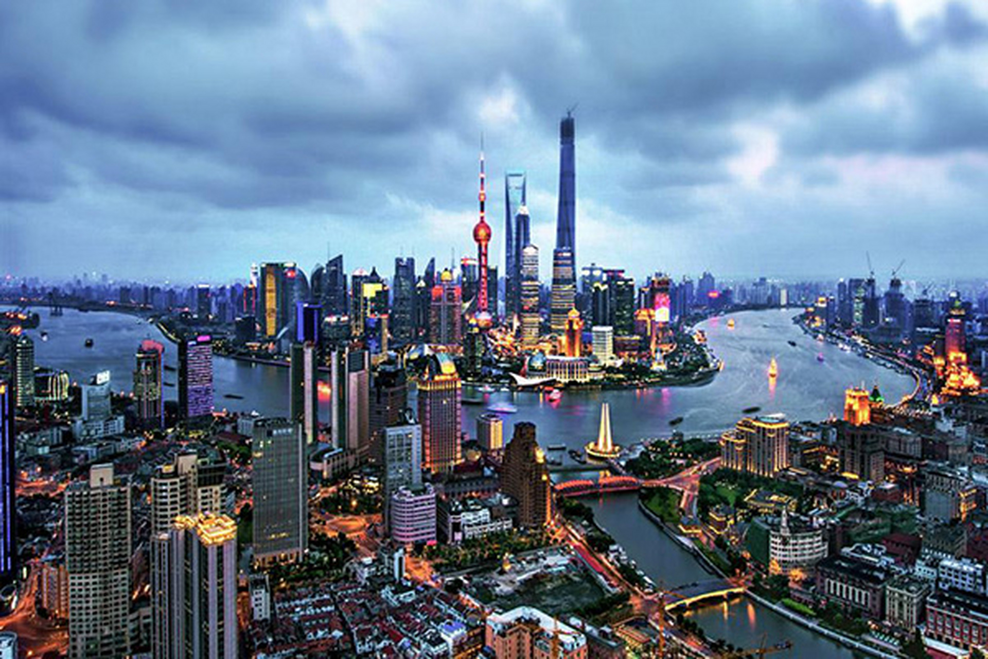 中国未来十大超级城市:湖北武汉上榜,你看好哪一座城市: 1. 北京 2.
