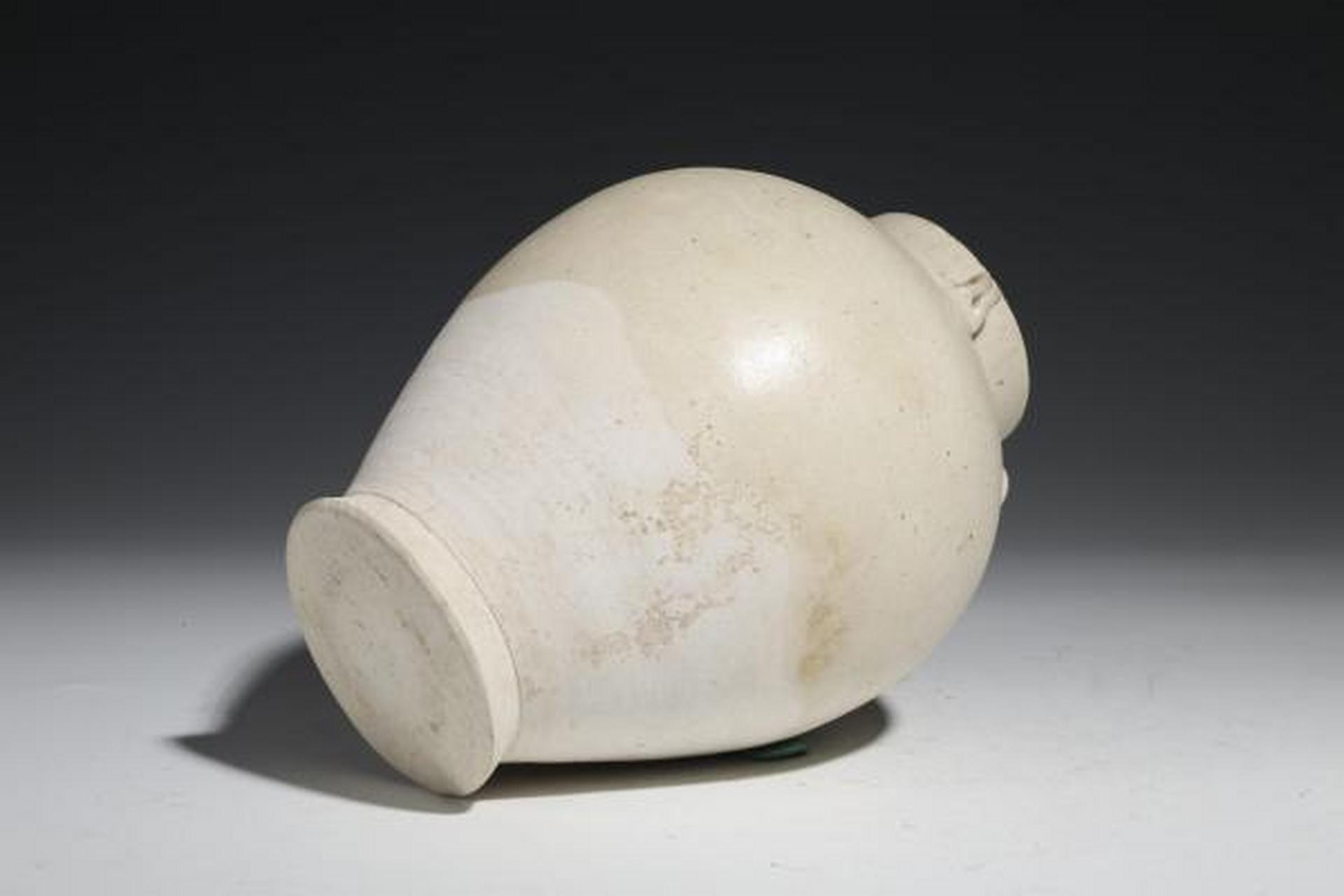 瓷器鉴赏# 此件唐·巩县窑白釉四系罐,口径8.