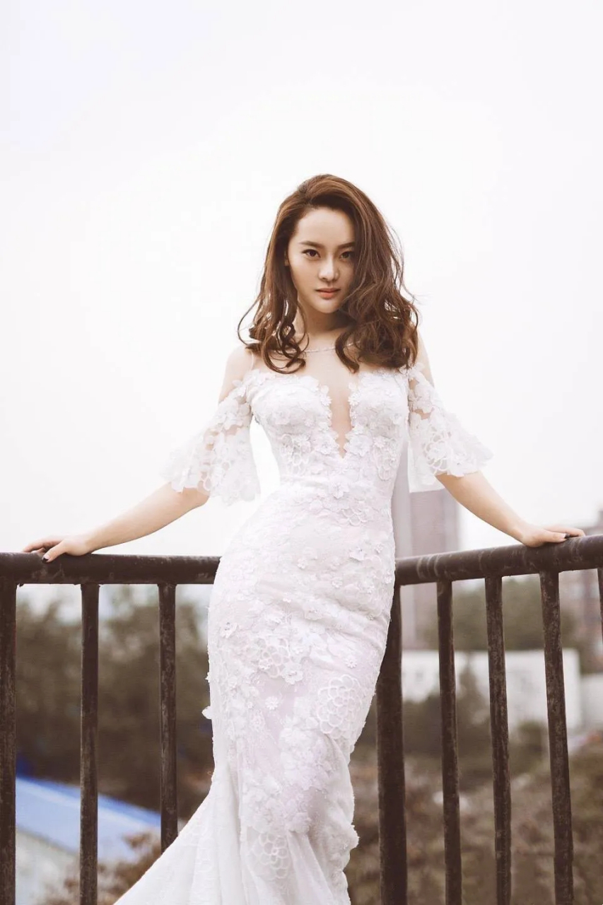 大宋佳女儿张楚楚真惊艳,完美继承妈妈颜值,不火可惜了  张楚楚出席