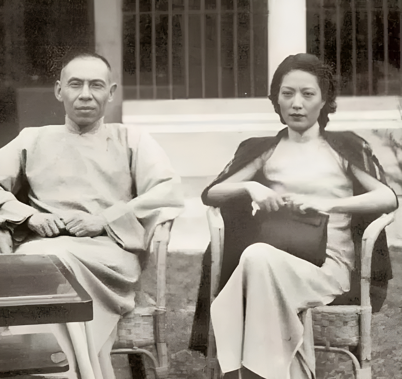 1937年,孟小冬去上海演出,寄宿在闺蜜姚玉兰家里!