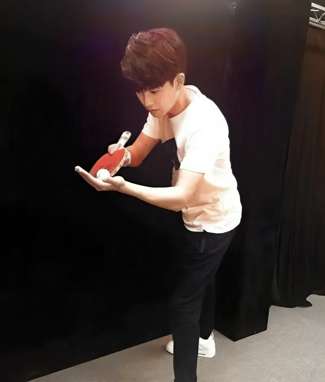 张继科和陈梦的哥哥任嘉伦申请限制两家侵权公司,再次走红!