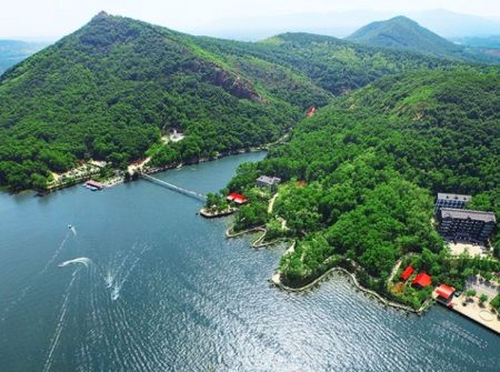 五一去哪玩儿#二郎山省级森林公园位于岷县县城之南,东临叠藏河,迸