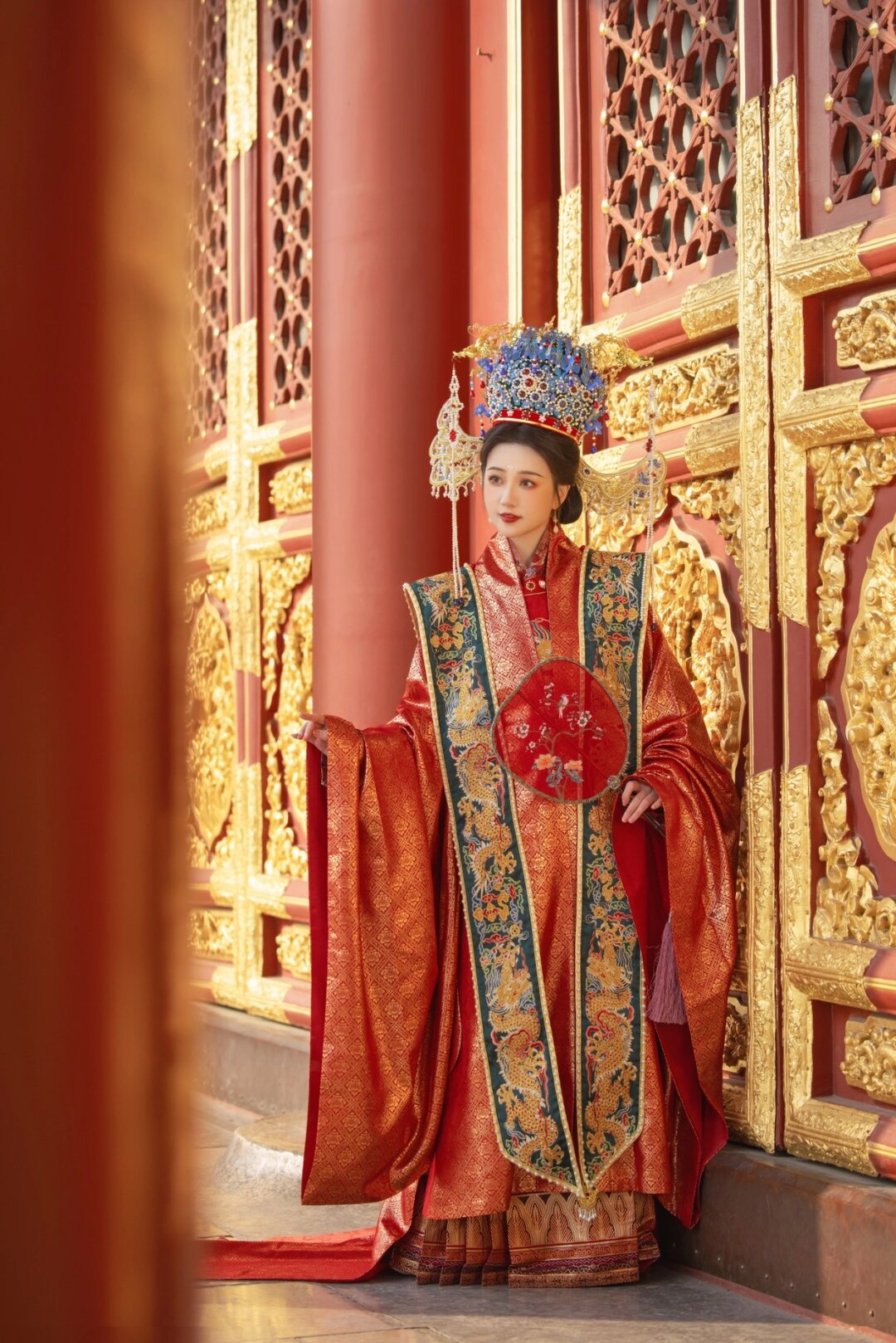 明制婚服是中国古代婚礼服饰中的一种