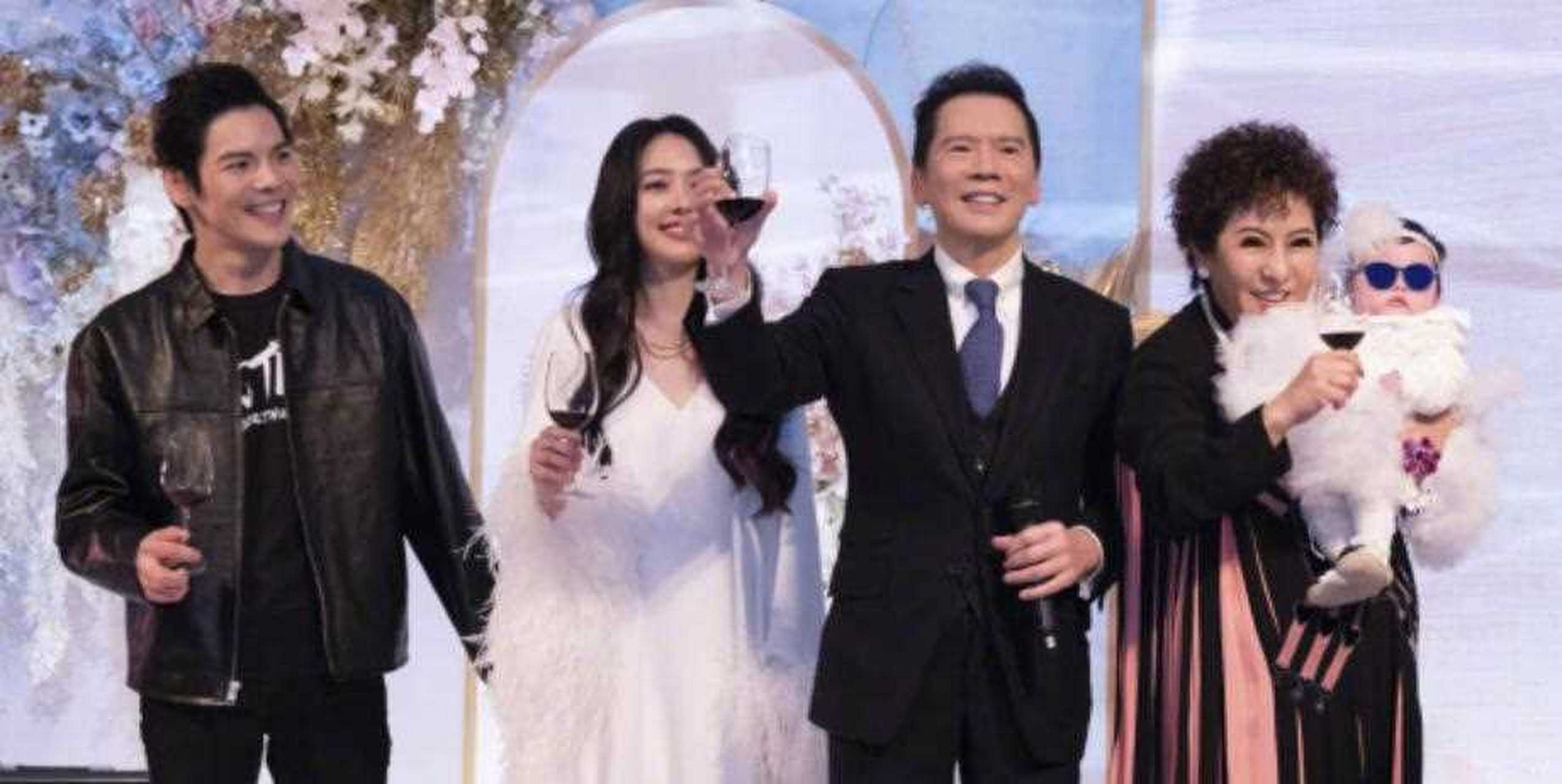 郭碧婷女儿百日宴图片