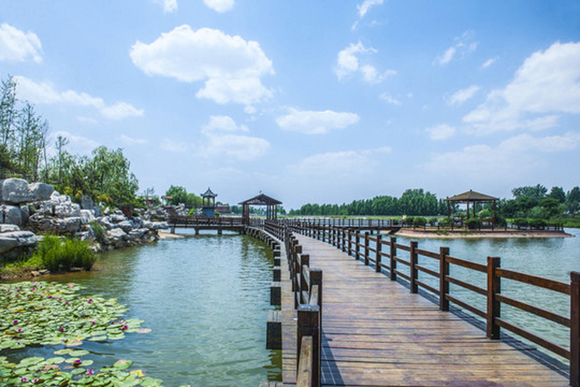 五一去哪玩儿#姚寨沟风景区 既有古羌 藏民族纯朴遗风 又有古羌族的