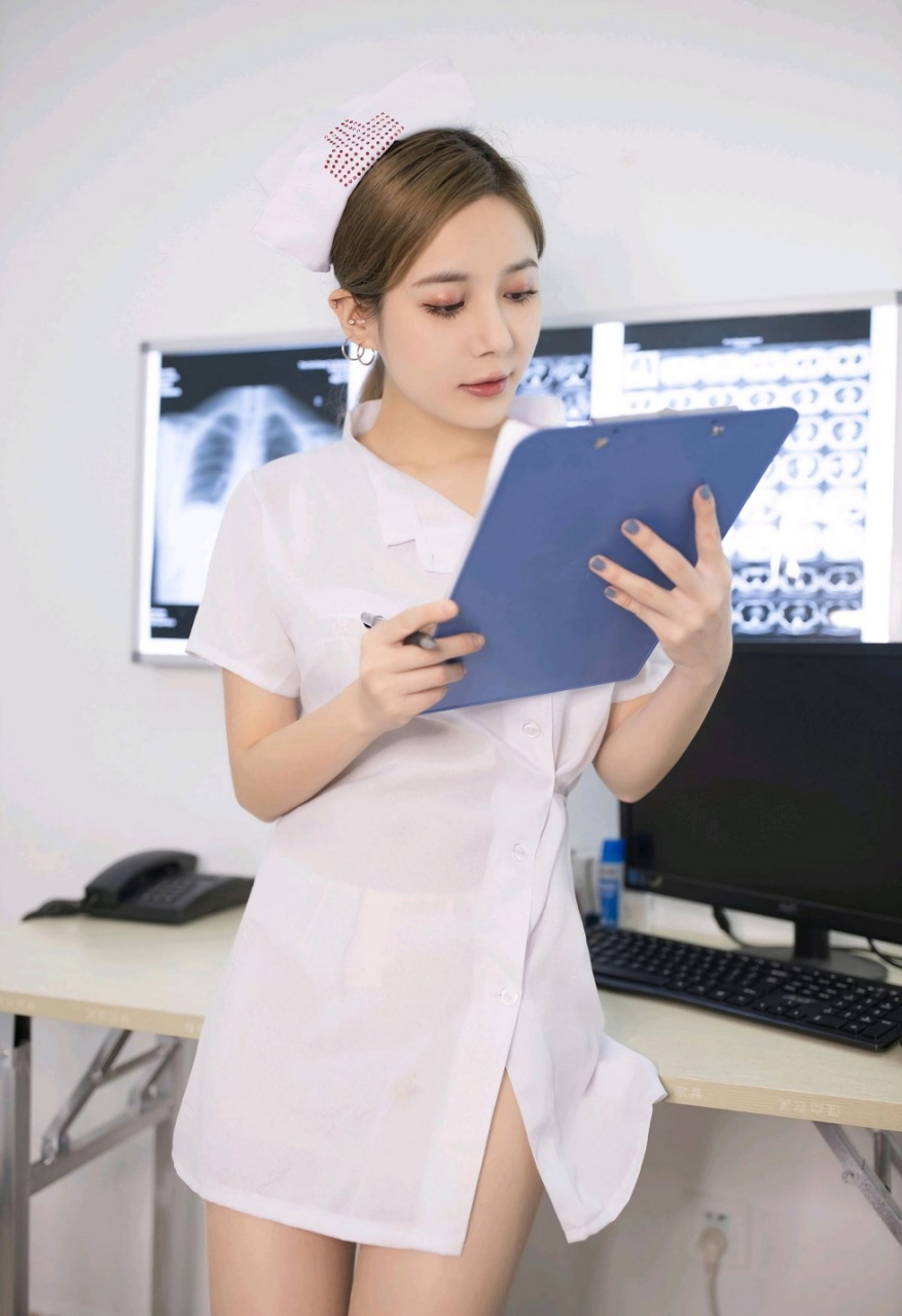 护士姐姐的腿真好看