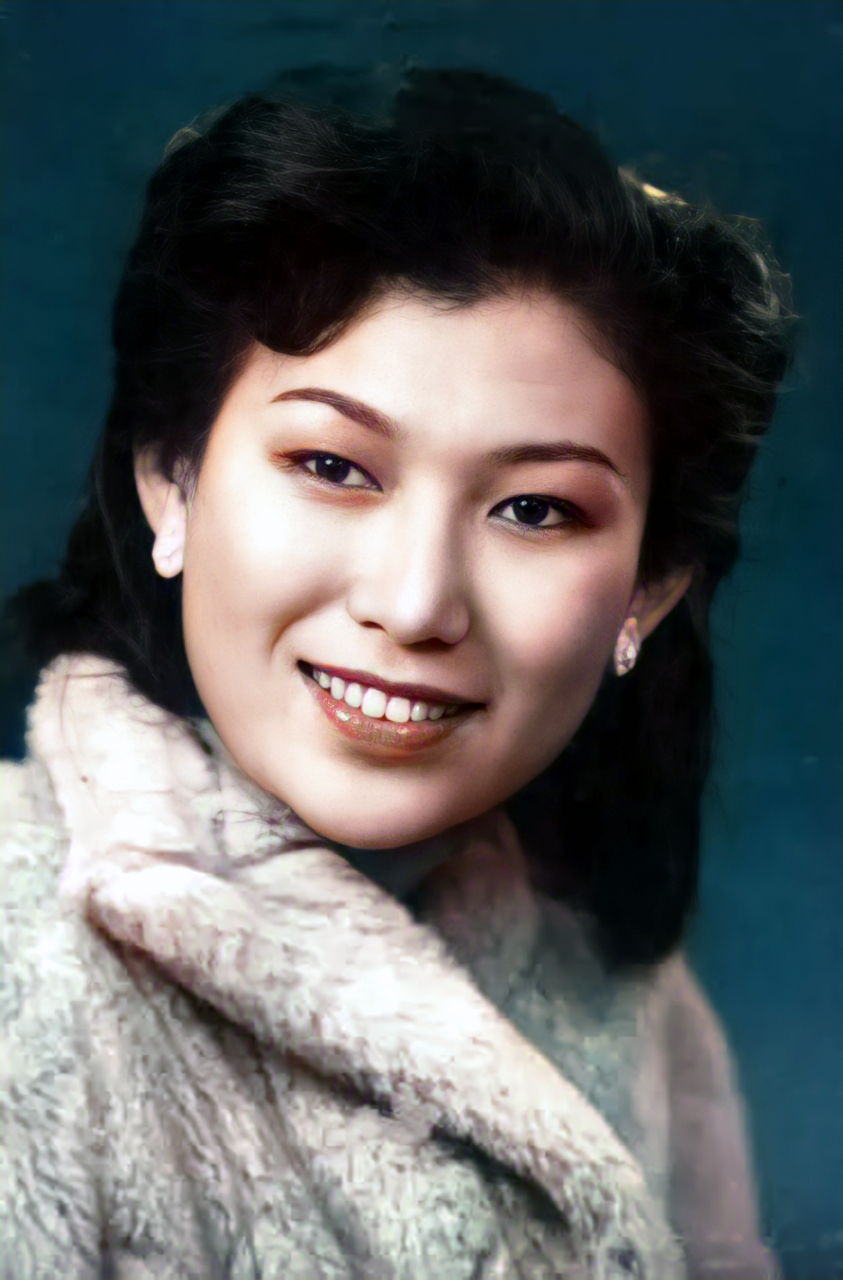 童芷苓,京剧《红娘》选段,我小姐红晕上粉面,1983年录像  今天是童芷