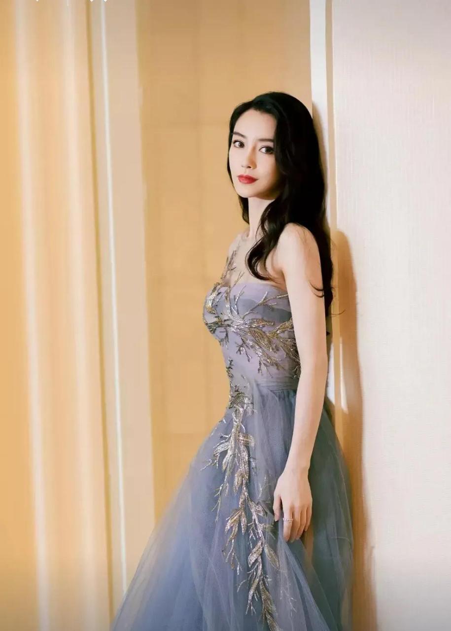 杨颖图片最美裙子图片