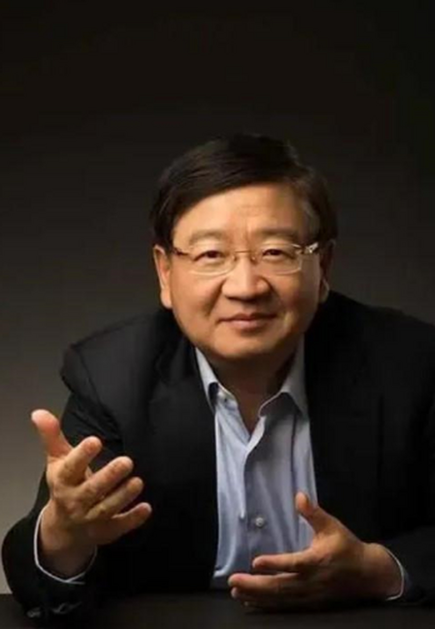 2015年,"央视名嘴"张泉灵给徐小平打电话,开口就要1500万的投资,对方