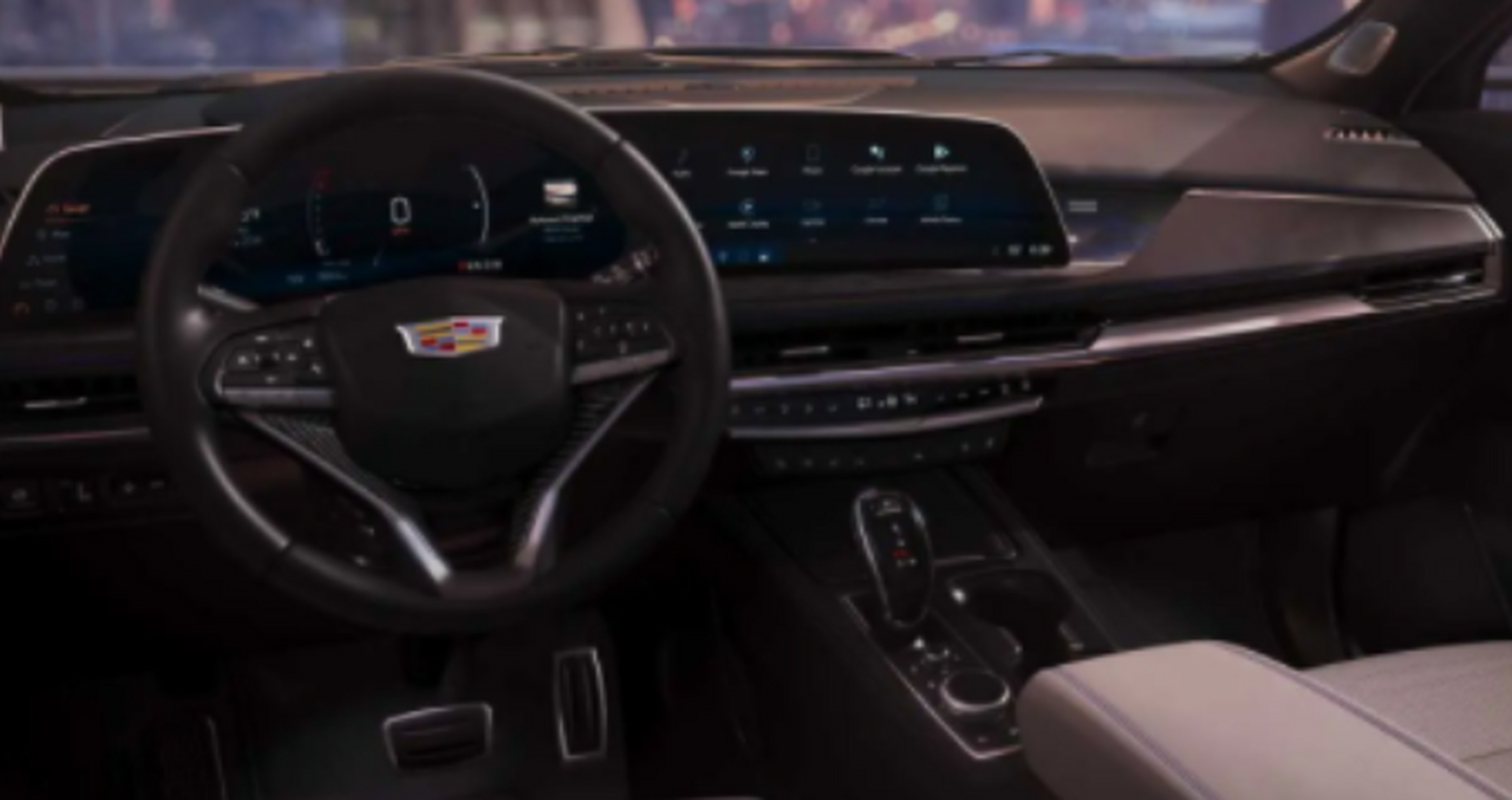 新款凯迪拉克xt4首次在网上公开亮相,采用全新的内饰设计,类似lyriq