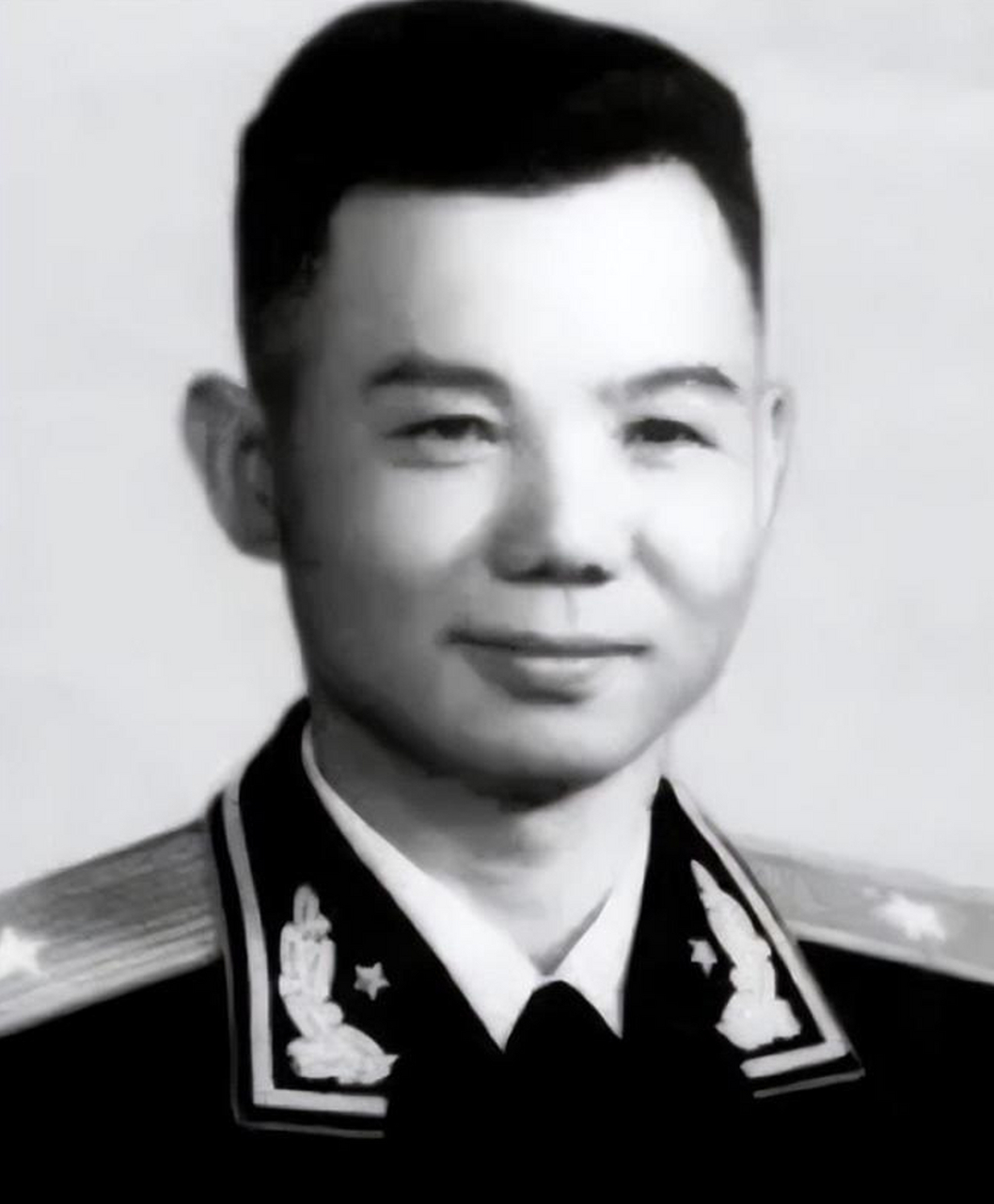 1973年,肖永银听出许世友的言外之意,给新司令找了一桩小洋楼.