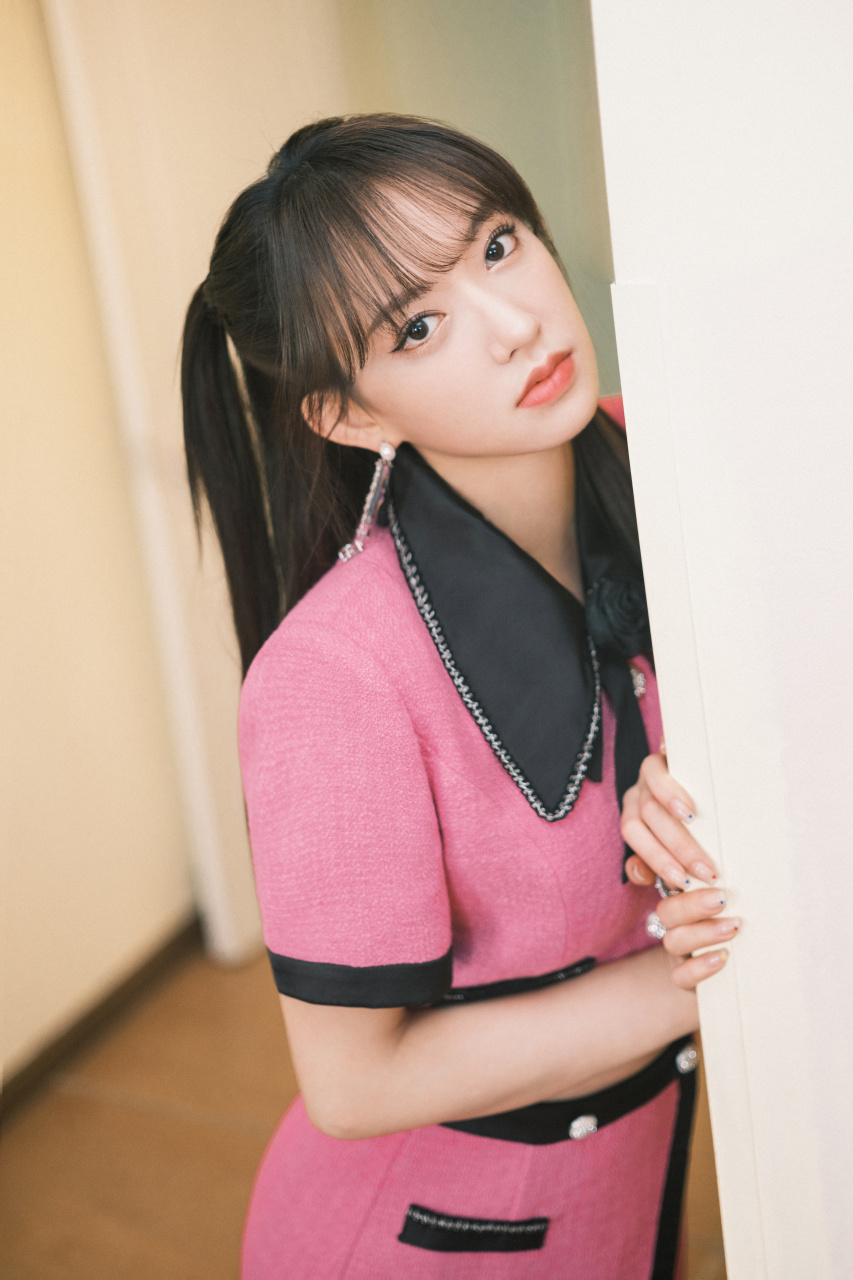 春季的邂逅, 在盛夏是一曲浪漫的诗! #程潇#  #娱乐