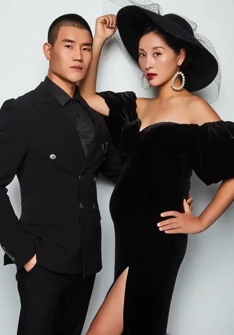 谢孟伟疑搬新宅,妻子出镜气质不输女明星,意外暴露豪华家装