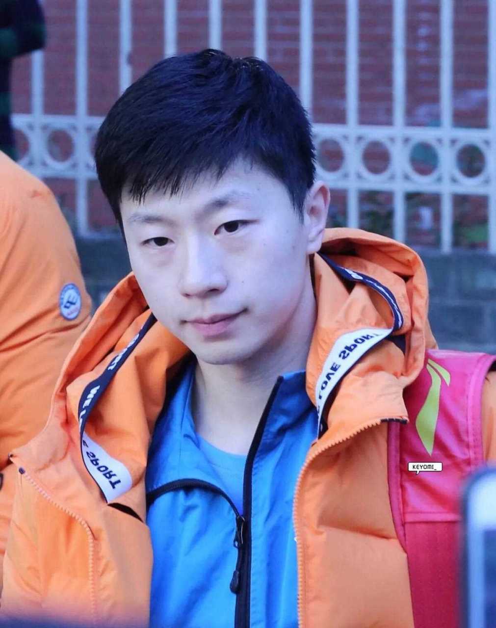 近日在社交平台上刷到马龙生了二胎,而且是个儿子.