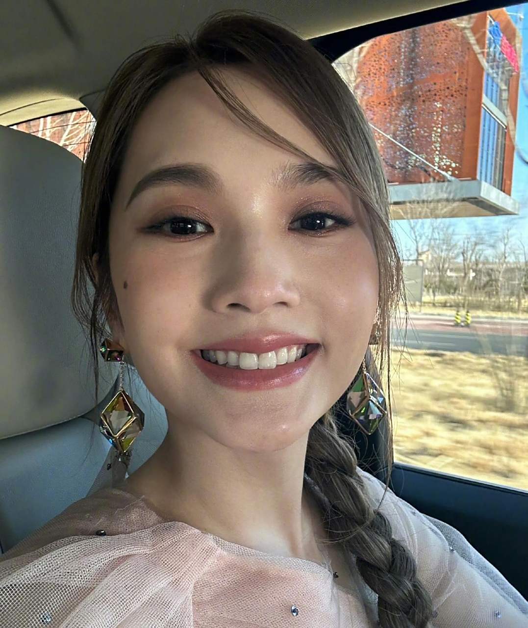 一直觉得杨丞琳这颗痣影响颜值,没想到现在越看越觉得顺眼了,哪天她把