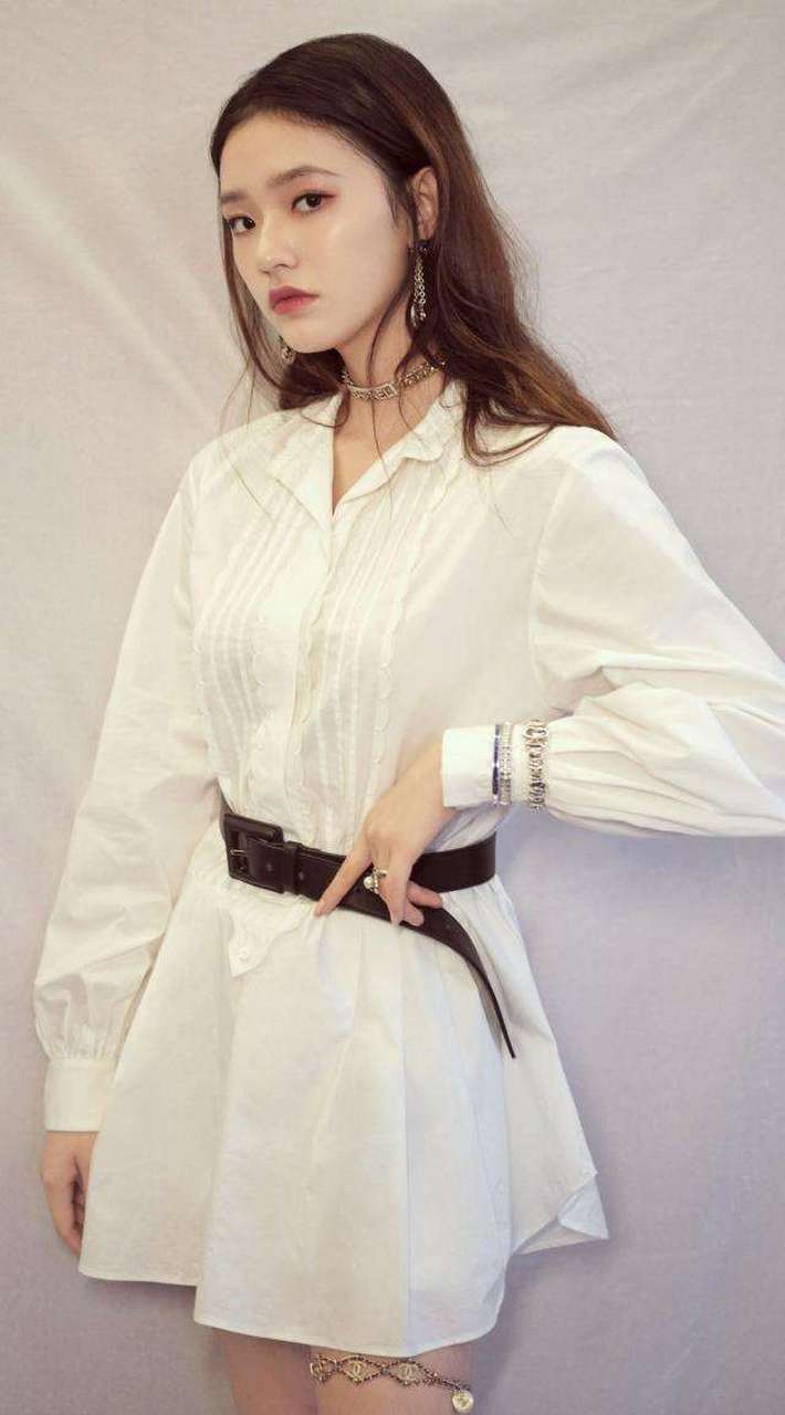 电视剧《南锣警探》现在在接触 林允 和 檀健次