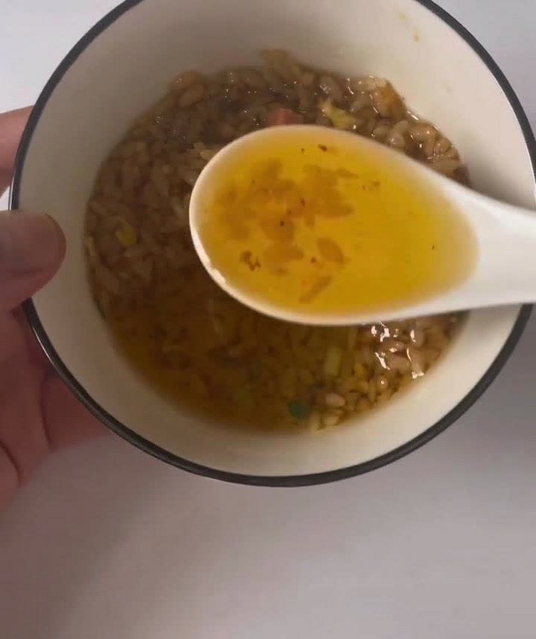 老公给我炒饭,我该怎么办?  #趣图搞笑#[汗]