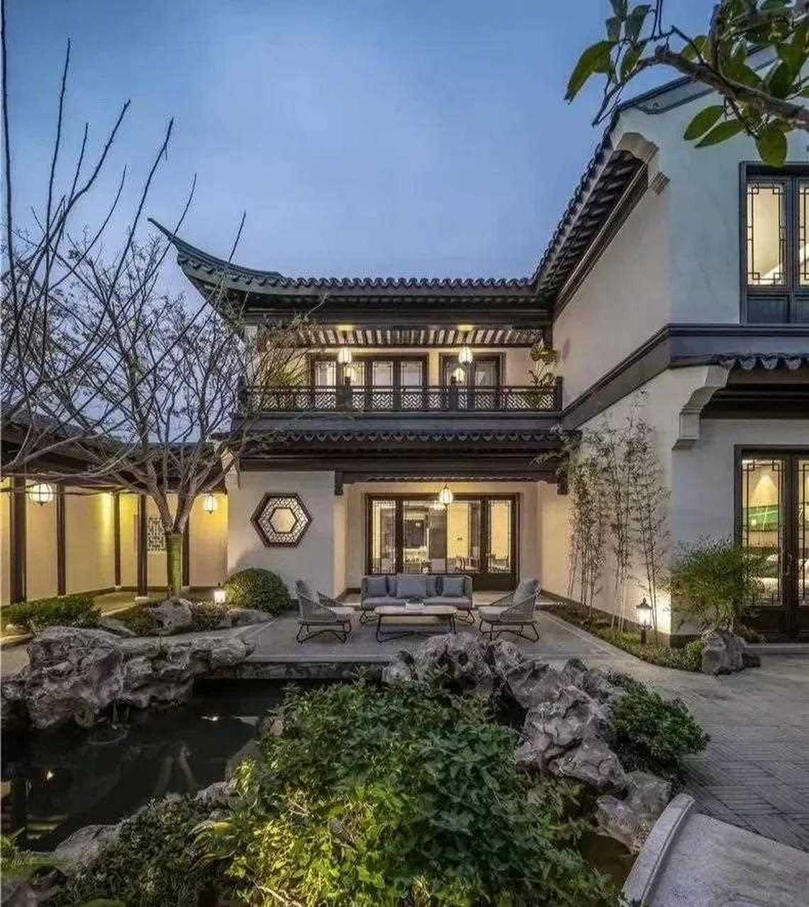 建一座苏式合院,有鱼有花,这才是生活 超级想建一座苏式合院,面积可大