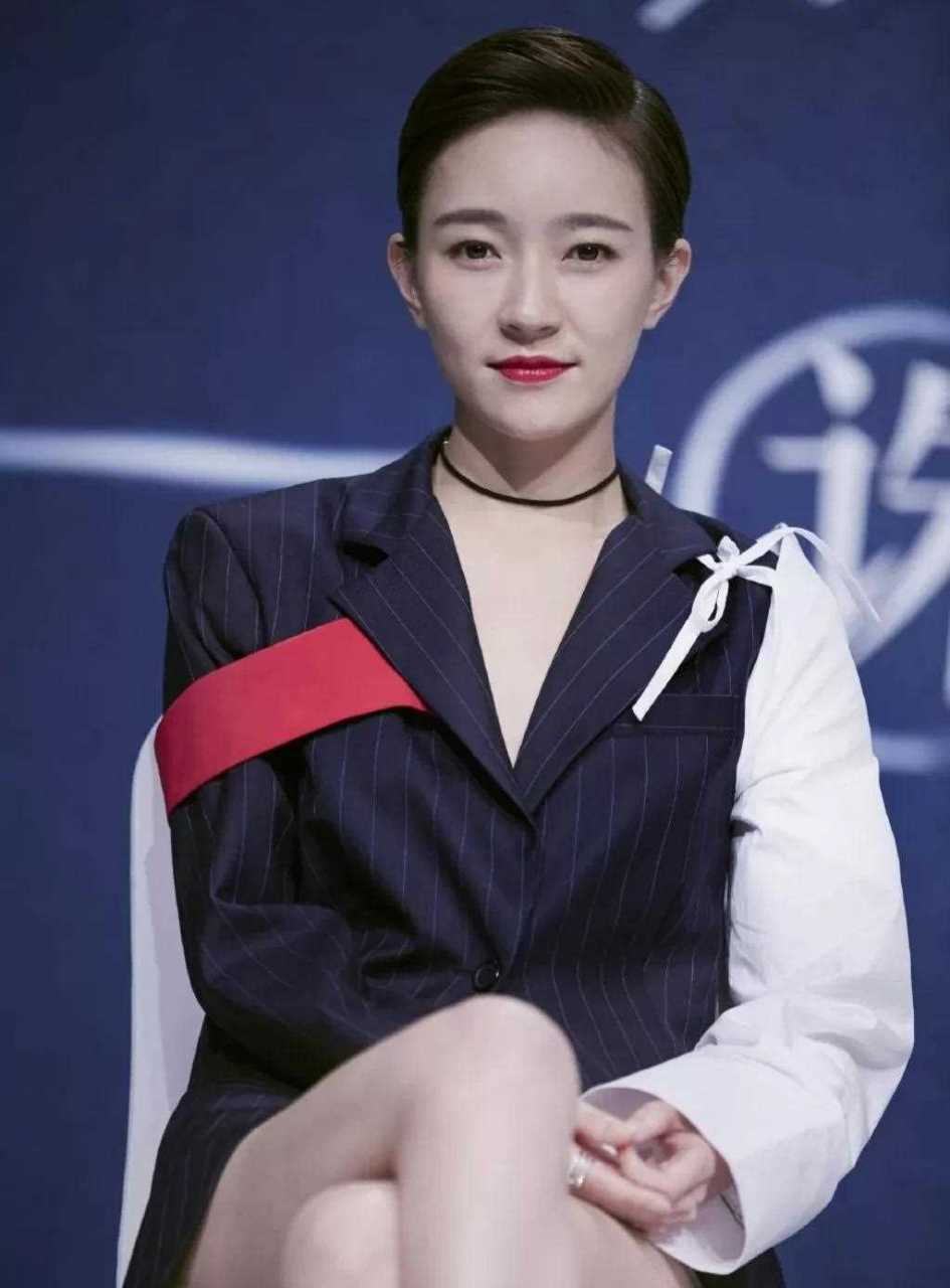 社会我炮哥,焦俊艳如果留着长发,事业肯定更上一层楼了,还有杨幂什么