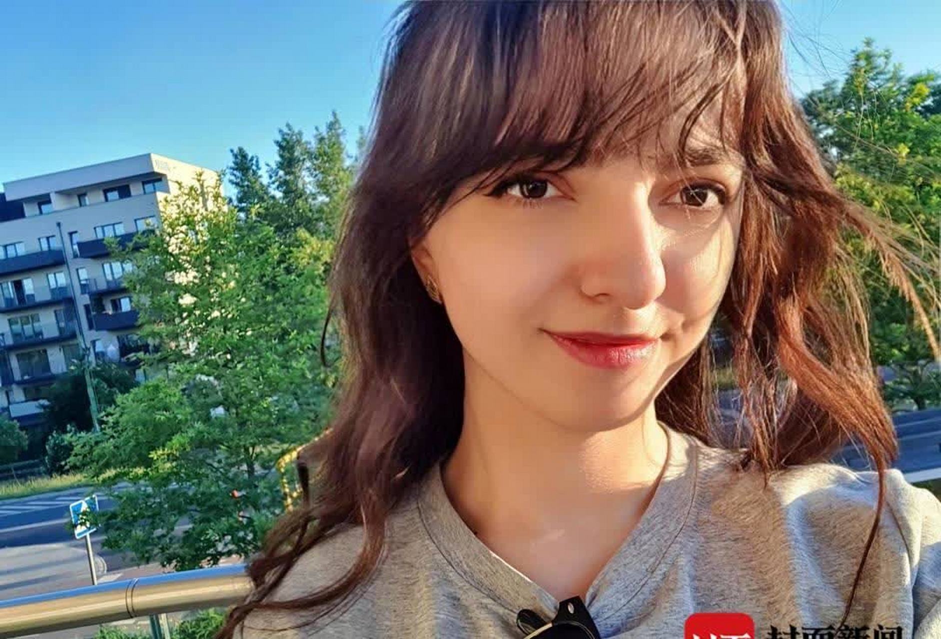 去年2月23日,乌克兰女孩娜斯佳在哈尔科夫街头与路人聊天,话题是"这场