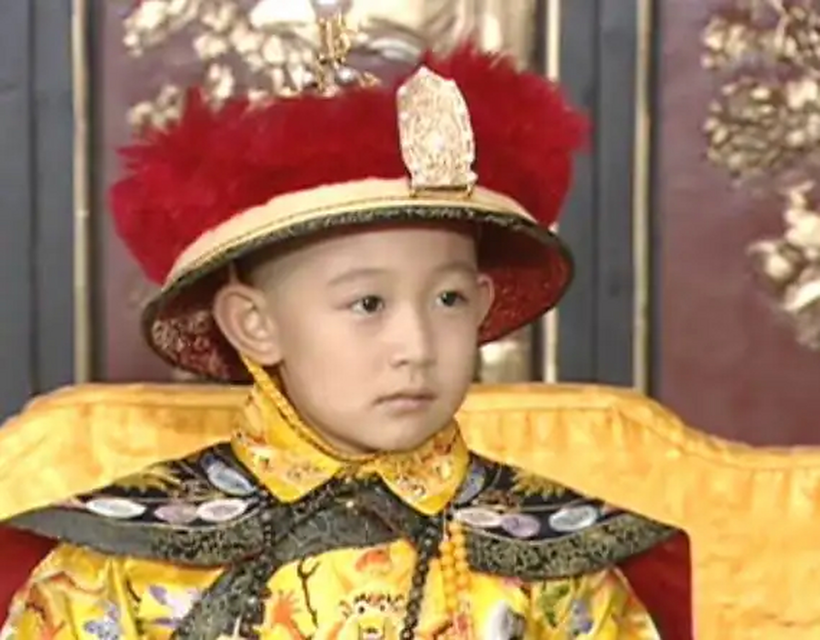 相约动态# 清朝的小皇帝 1638年,年仅6岁的福林继承皇位,他是清朝第