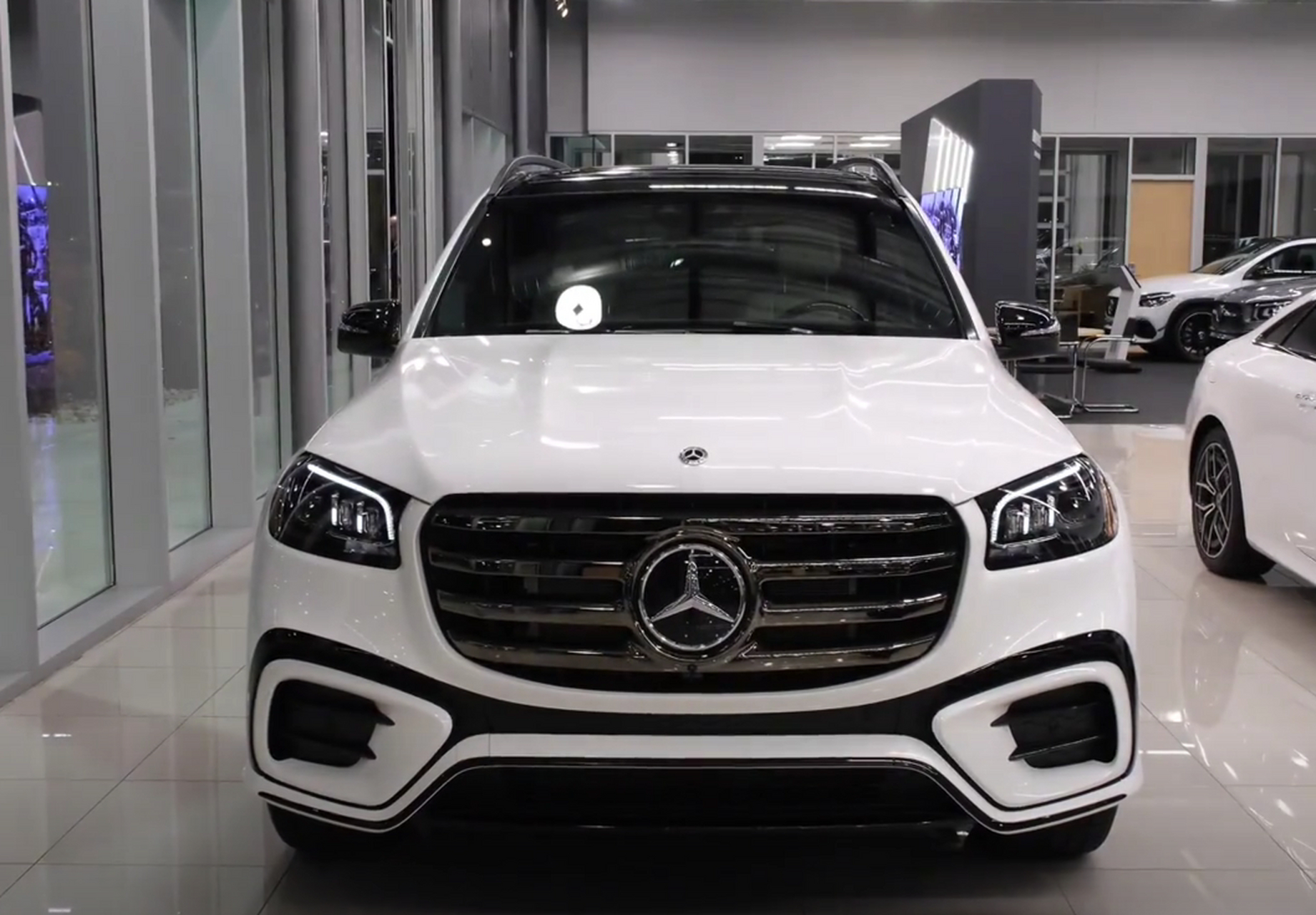 2024款奔驰gls 450 4matic suv