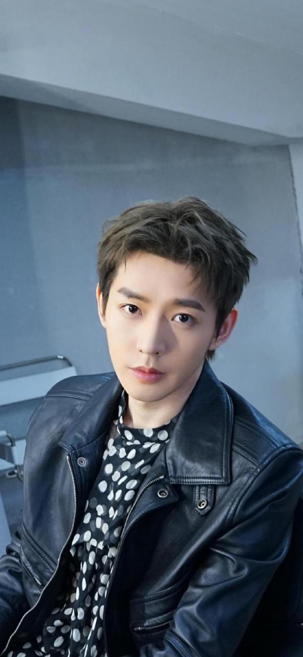 星闻#  心心念念的邓为壁纸来了 67~ 快收藏好给自己手机使用吧!