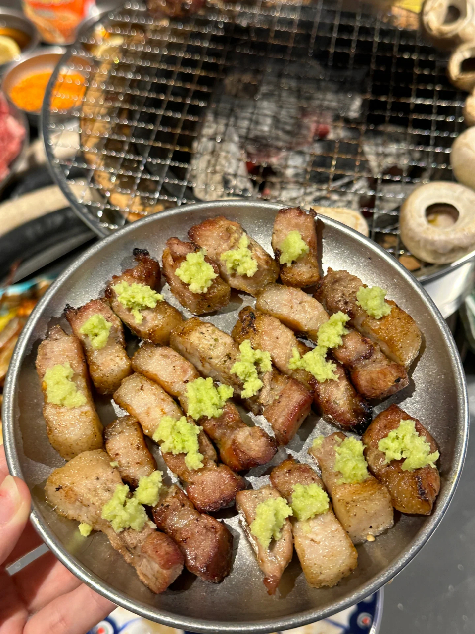 到底是谁爱吃啊!  山葵烤肉!真的好好吃!好香