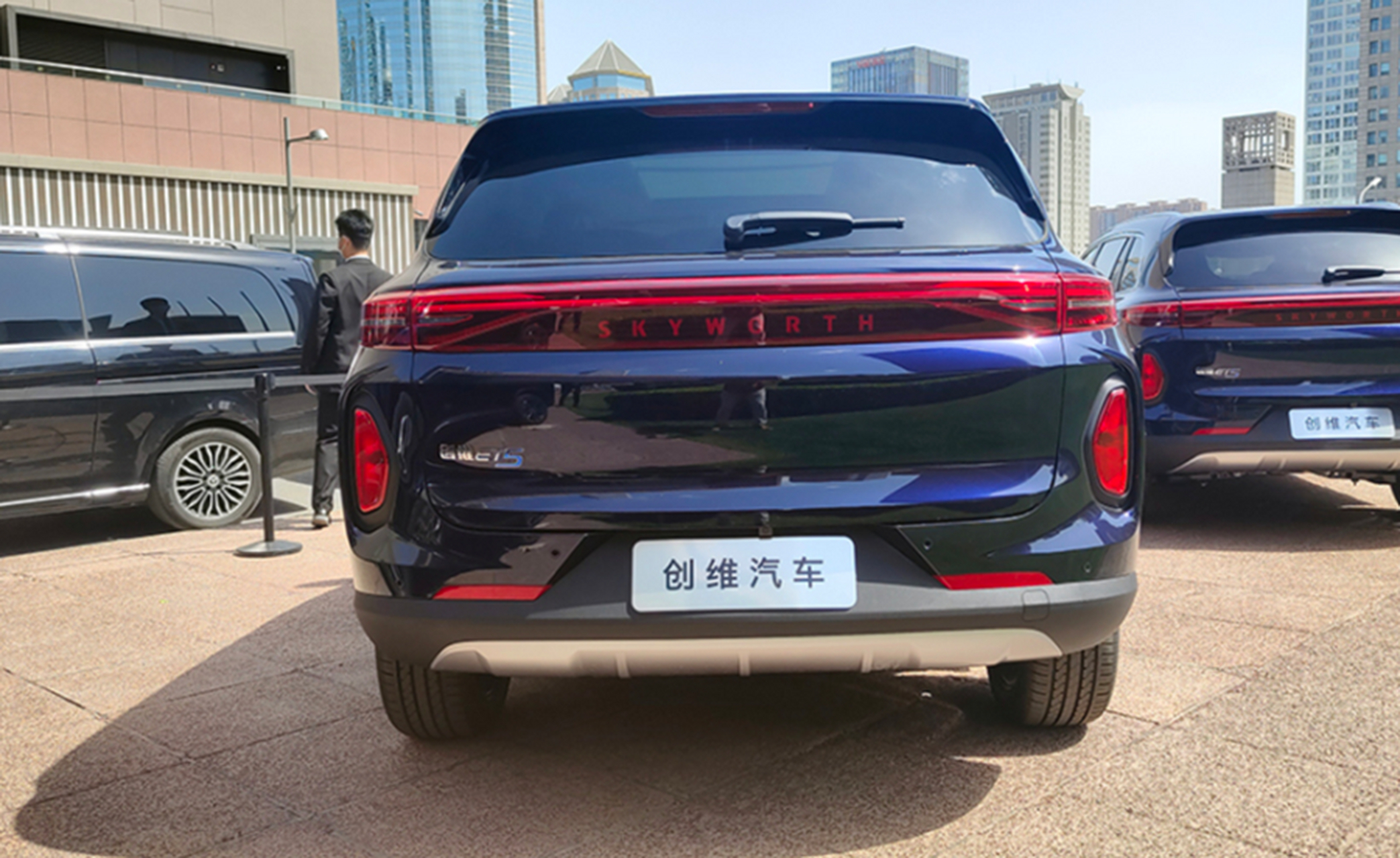 天美汽车正式更名为创维汽车,并启用创维的"skyworth"英文名.