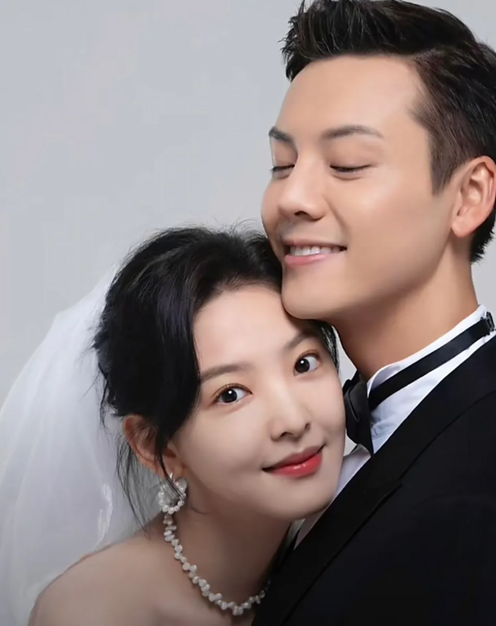 陈伟霆和章若楠结婚照 #向生活小美好出发