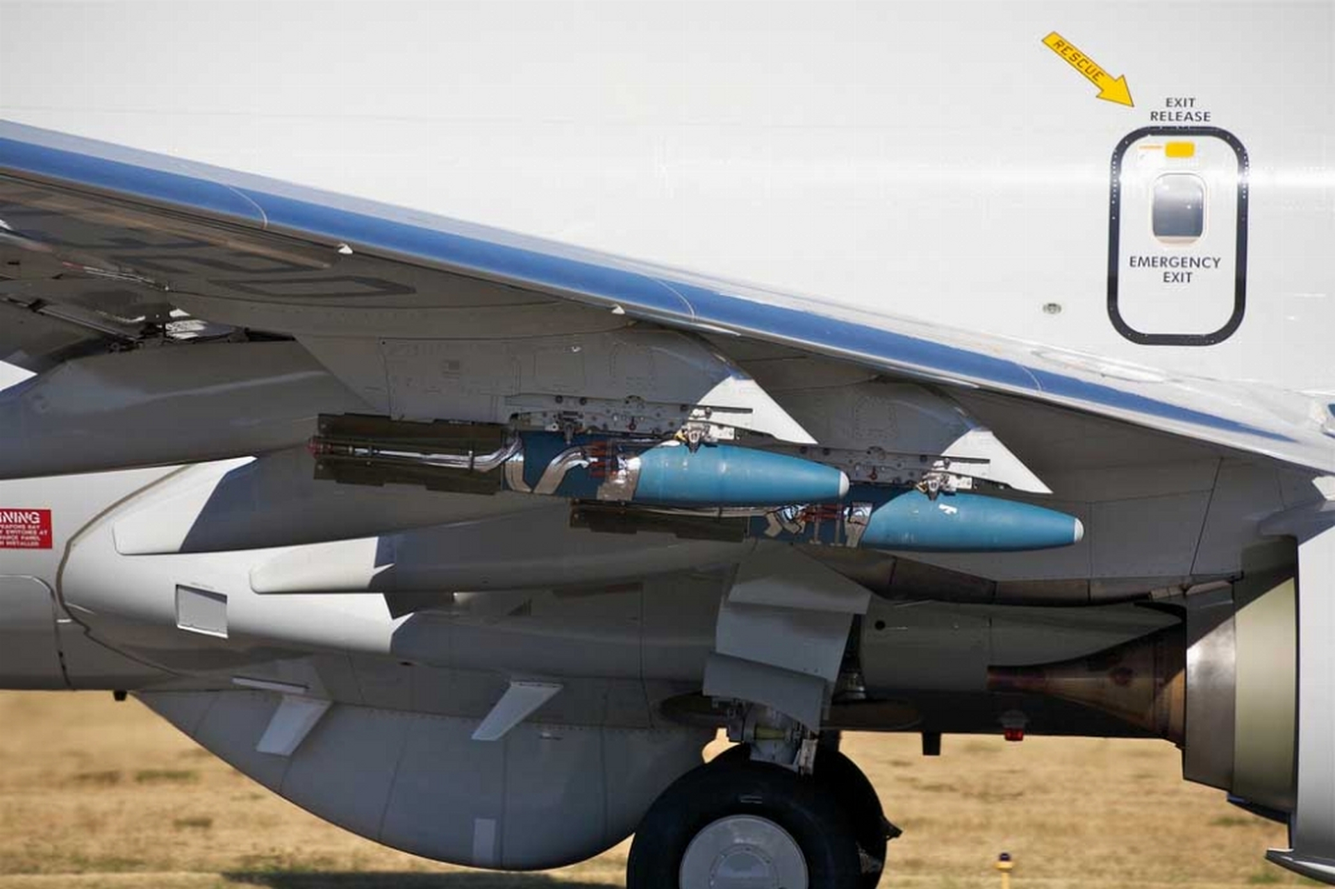 印度进口12架p8反潜机巡逻机,以应对周边的已经存在的威胁.