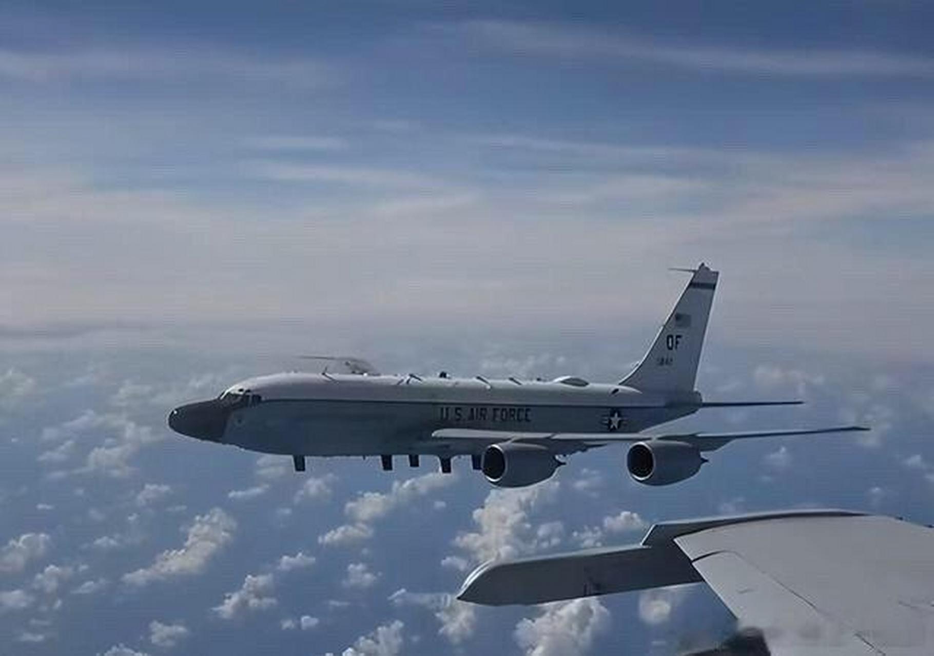 中国最新运9电子侦察机被拍到,家门口监控美日】大家都知道美国的电子