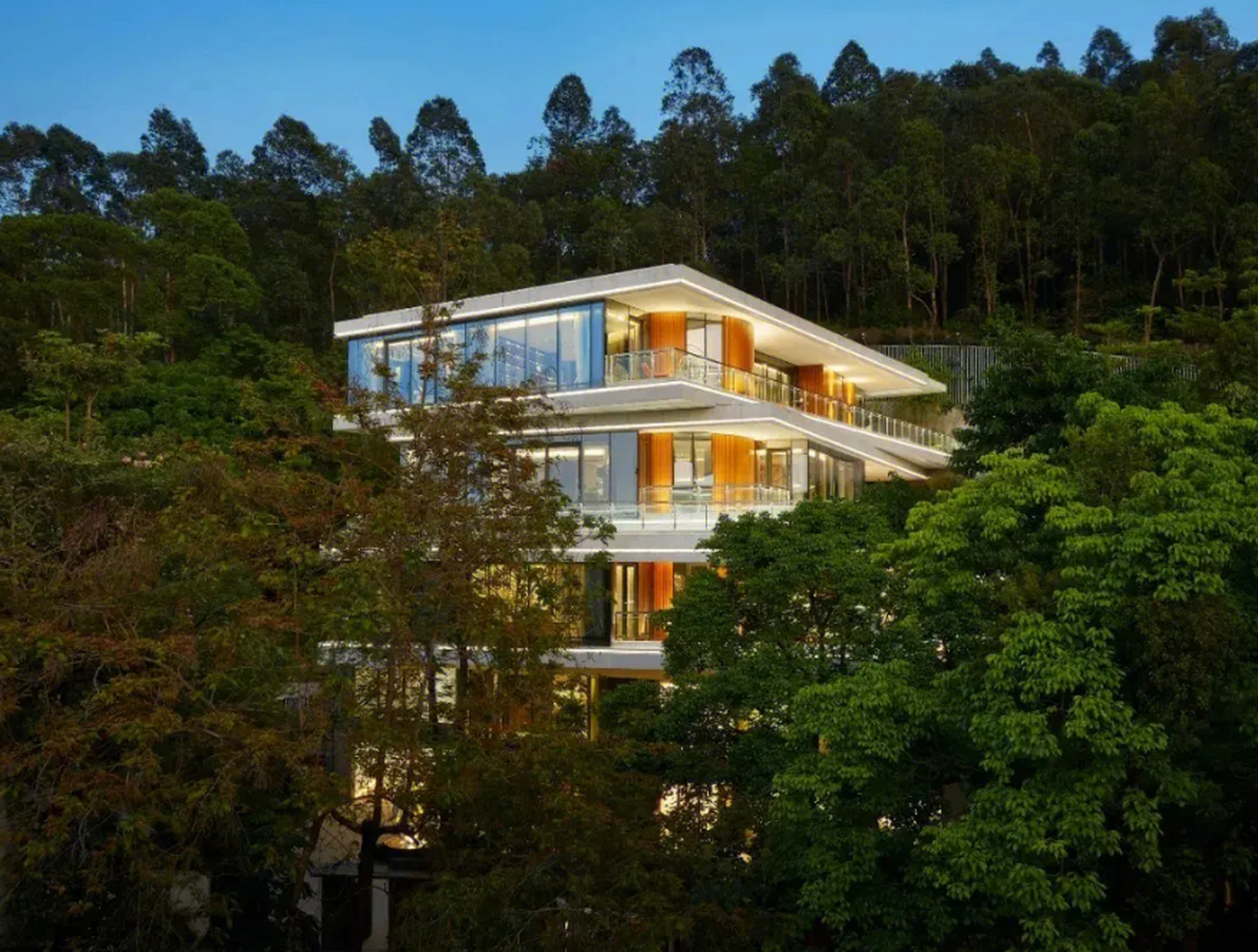 国内最牛的豪宅 大一山庄 大一山庄位于广州市白云区白云大道北白云山