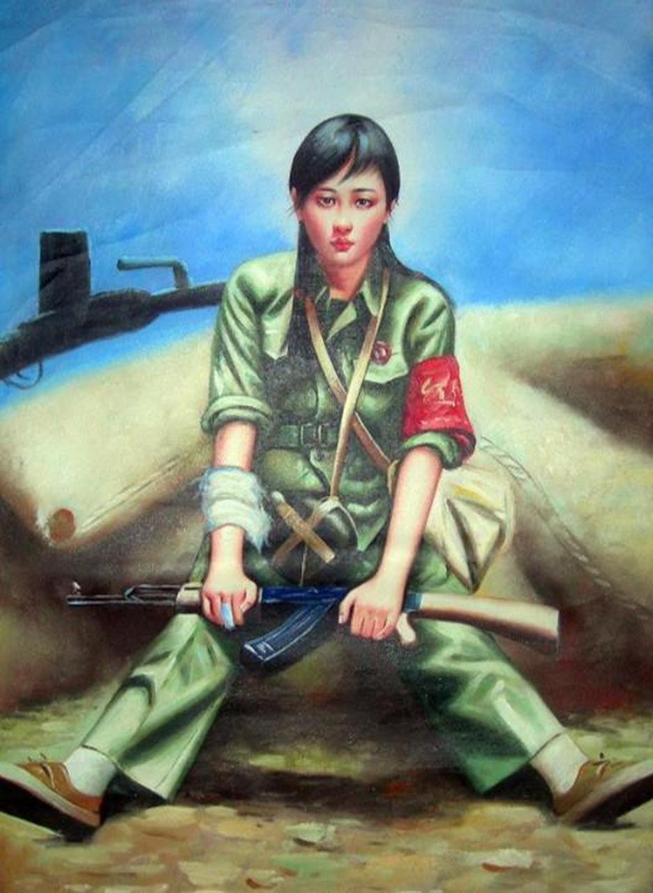 一名漂亮的女红卫兵,手里拿着ak47,坐在沙袋上,眼睛望着前方