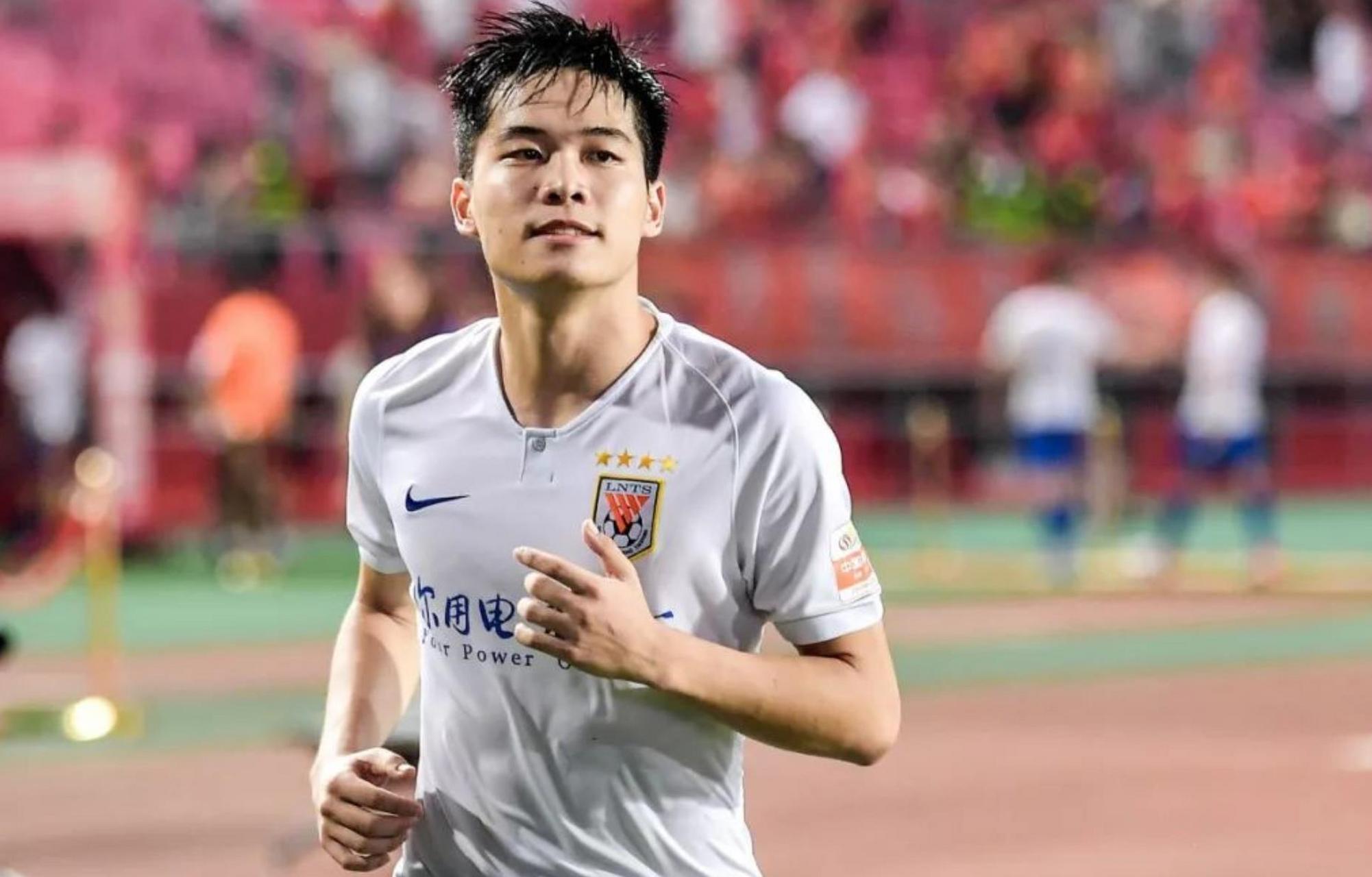 段刘愚加盟格拉纳达还需要等待!