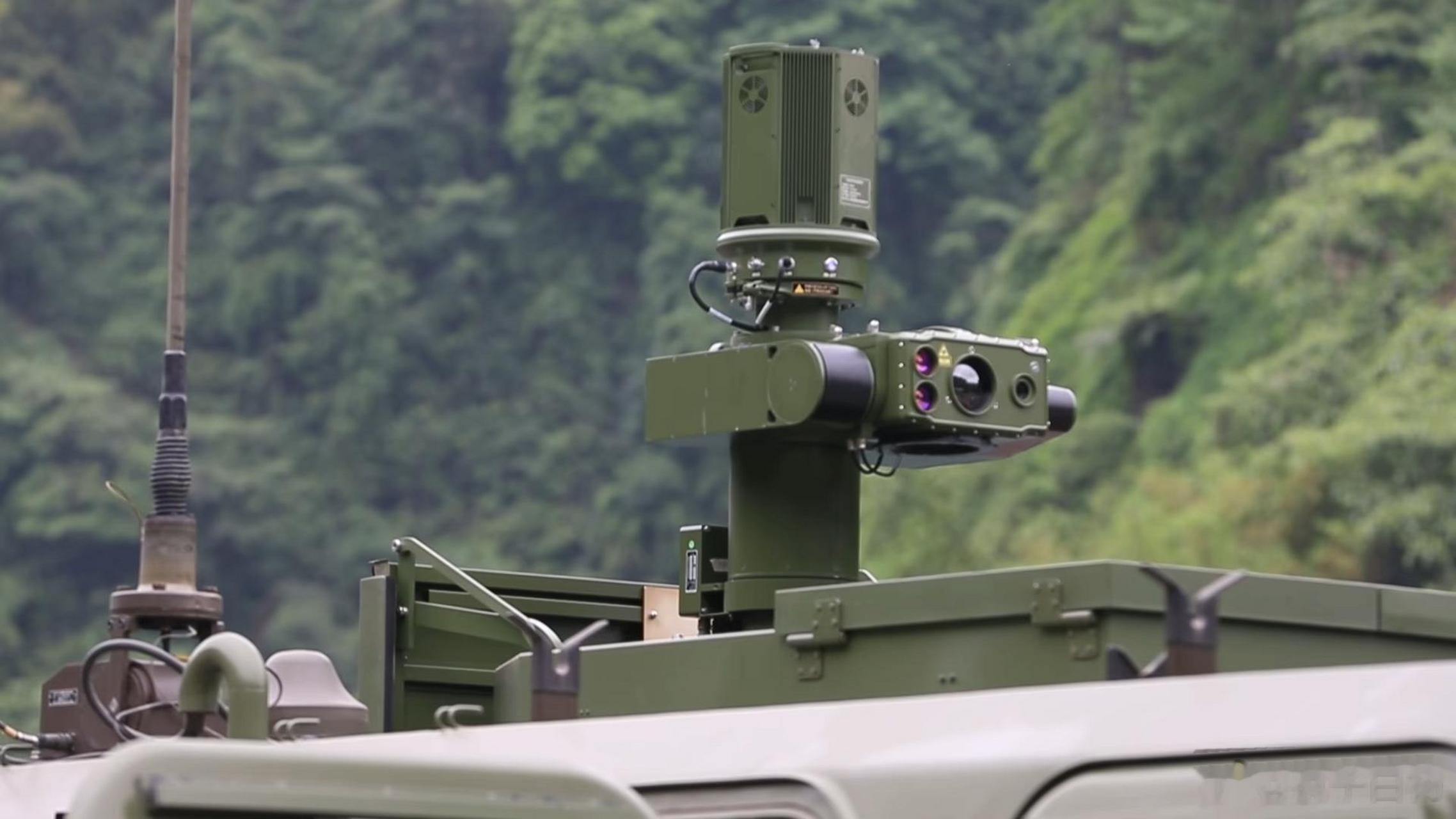 猛士底盘工程侦察车