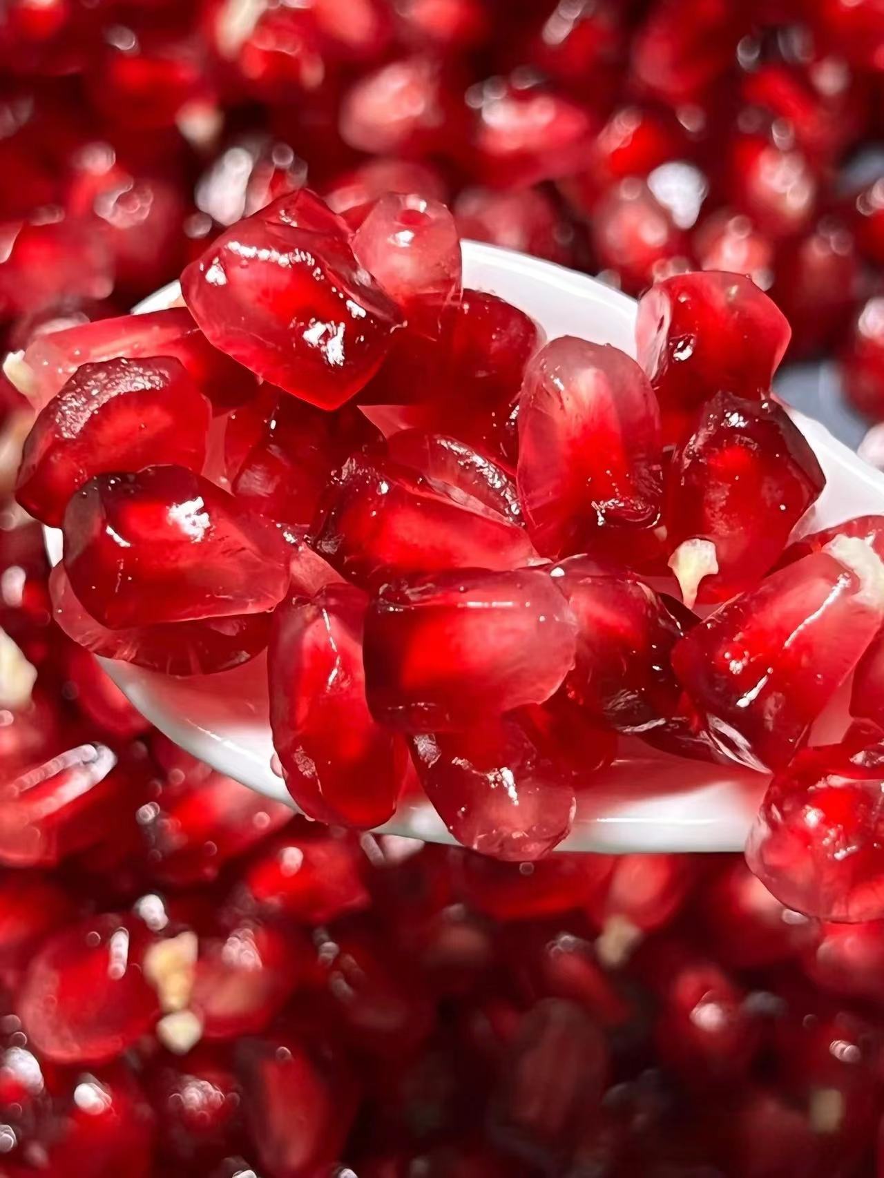 作为一名石榴控,我曾经尝试过无数的石榴产品,但是当我品尝到突墓斯