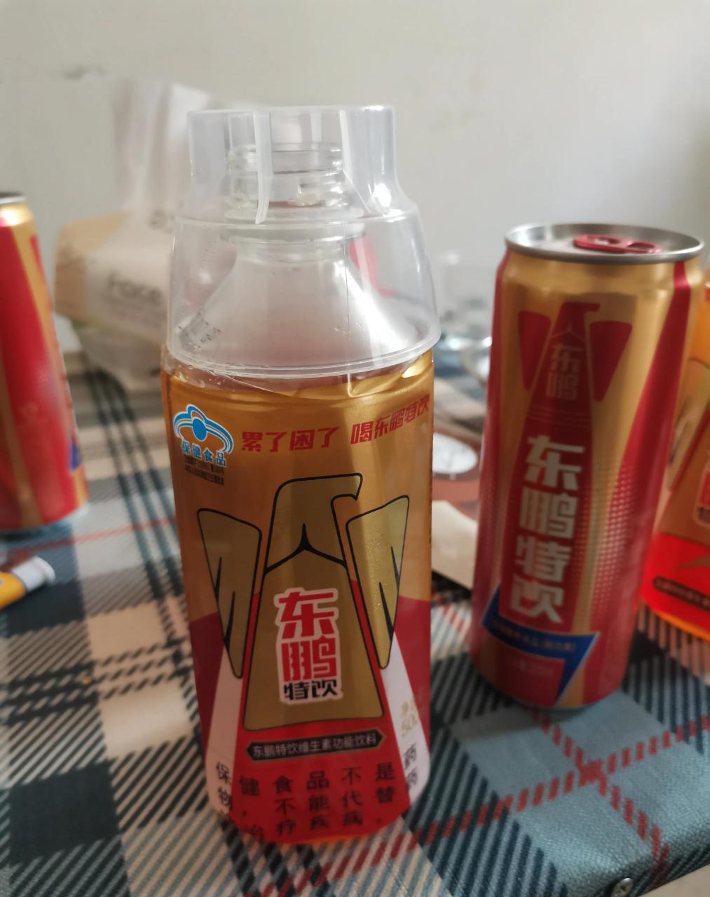 相信喝過東鵬特飲的人都知道,東鵬特飲跟其他飲料有點不同的就是他