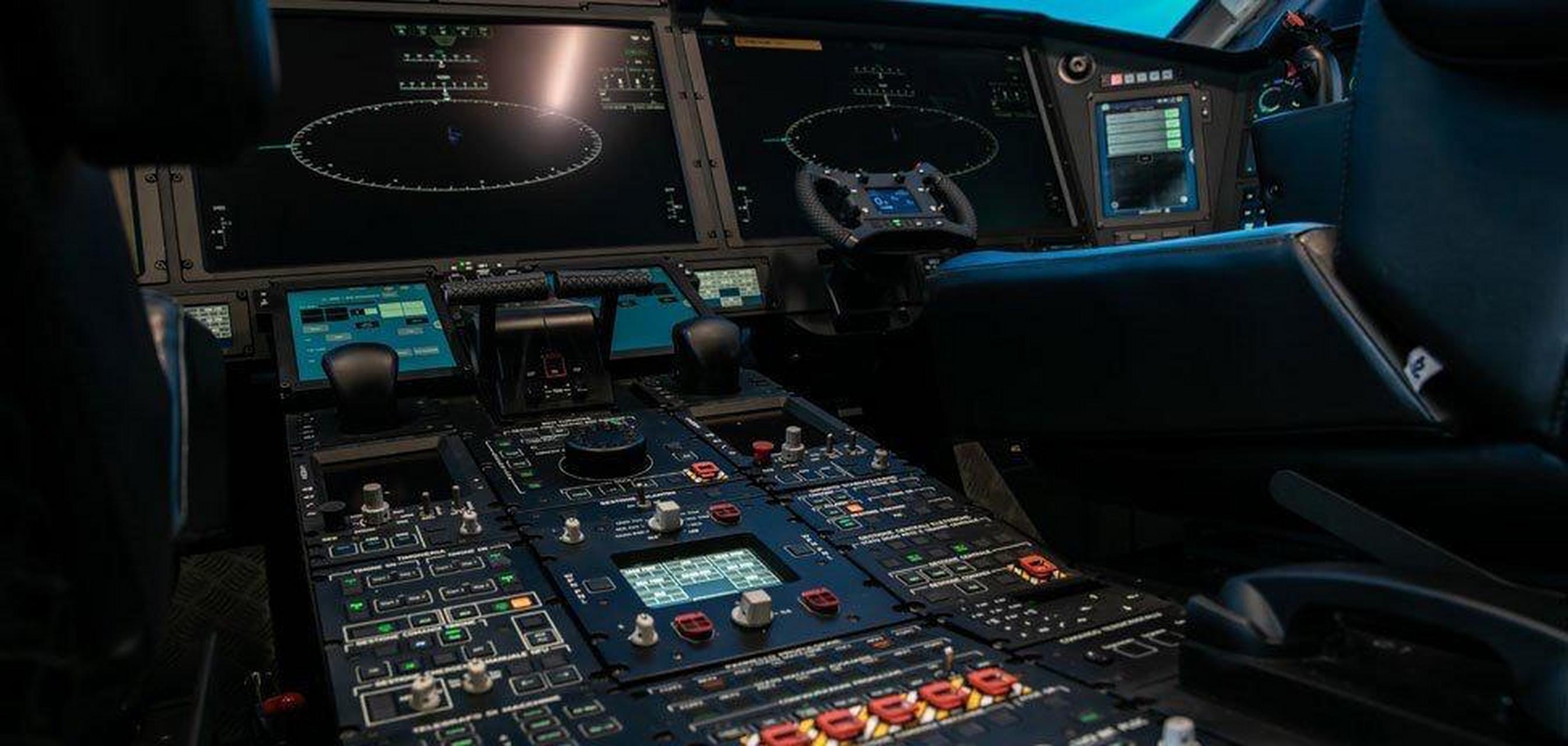 意大利海军最新的新一代巡逻护卫舰ppa保罗·塔翁·迪雷韦尔号,舷号