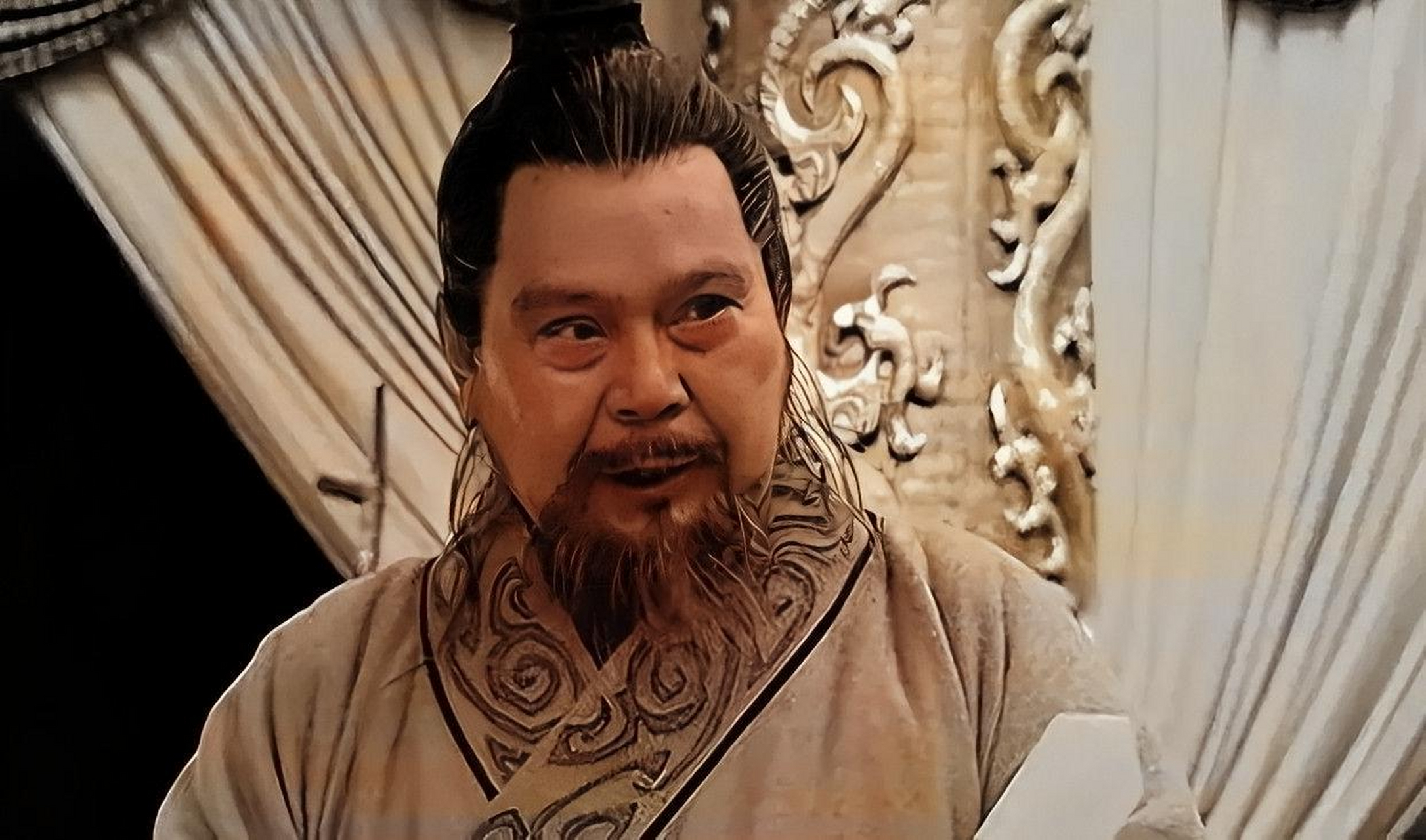 公元前220年,当中国皇帝登基时,年仅20岁的赵阔经常向刘启王子讲述