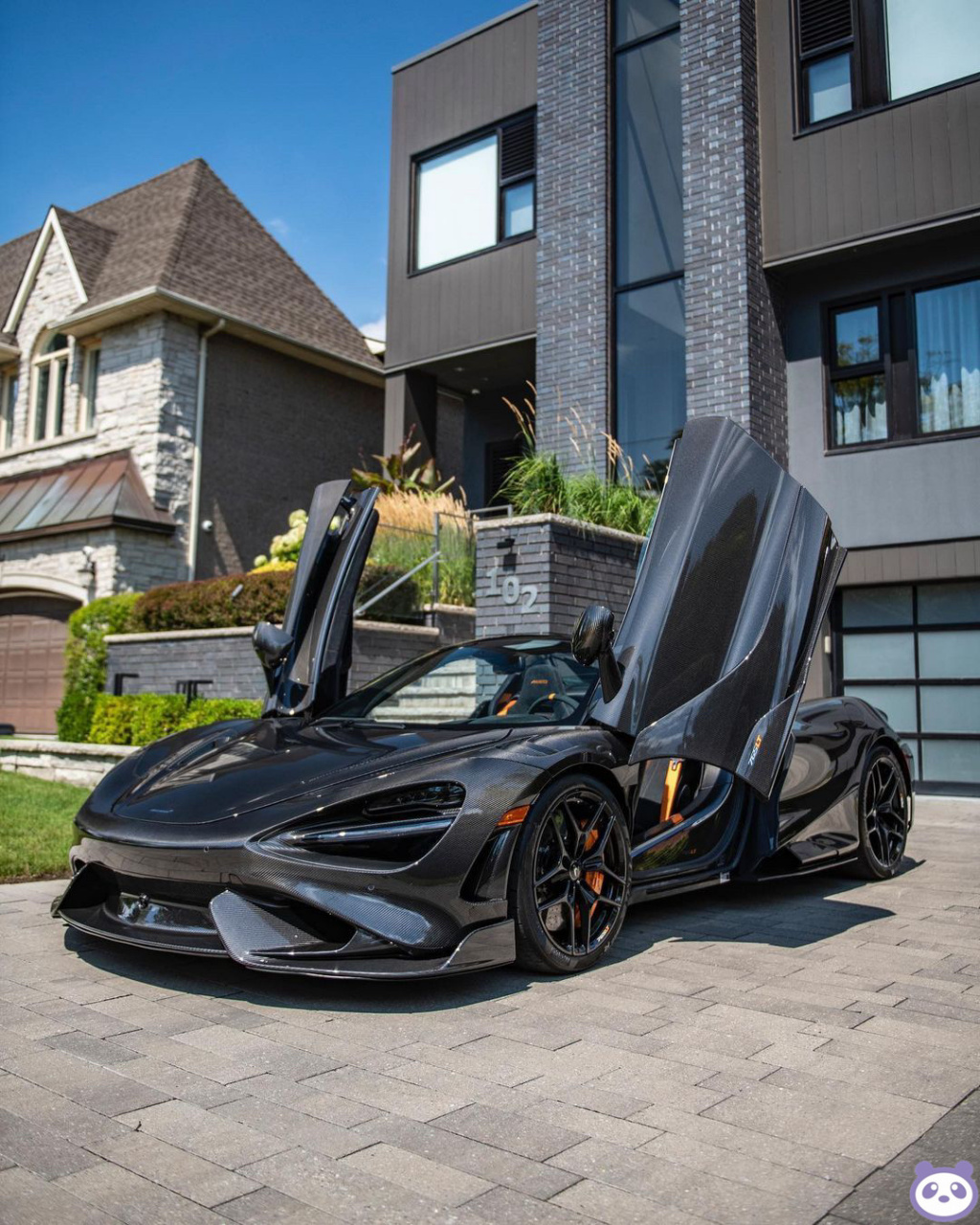 每天认识一辆车:迈凯伦765lt spider.