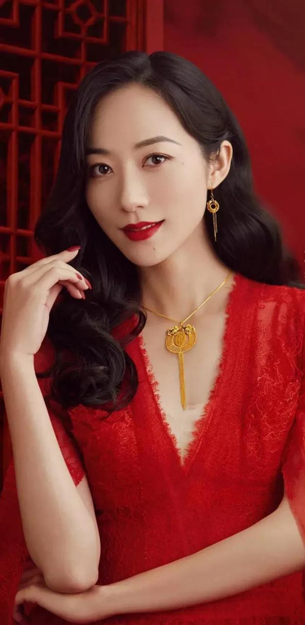 美女明星韩雪高清壁纸写真,高冷美艳,魅力十足 美女明星韩雪高清壁纸