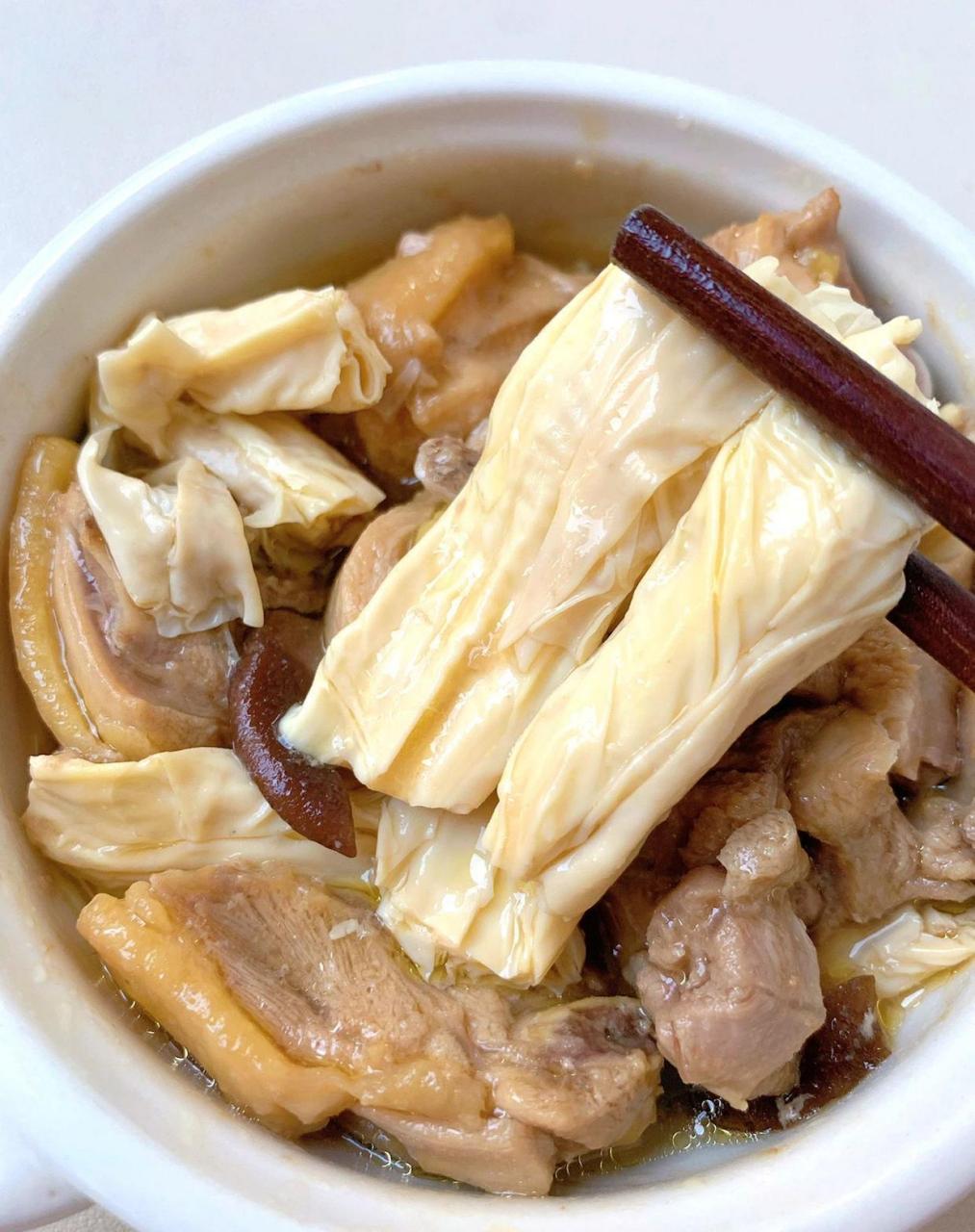 12m 腐竹蒸鸡肉鲜香浓郁滑嫩好吃|||蒸菜不重样:腐竹蒸鸡肉 今天的