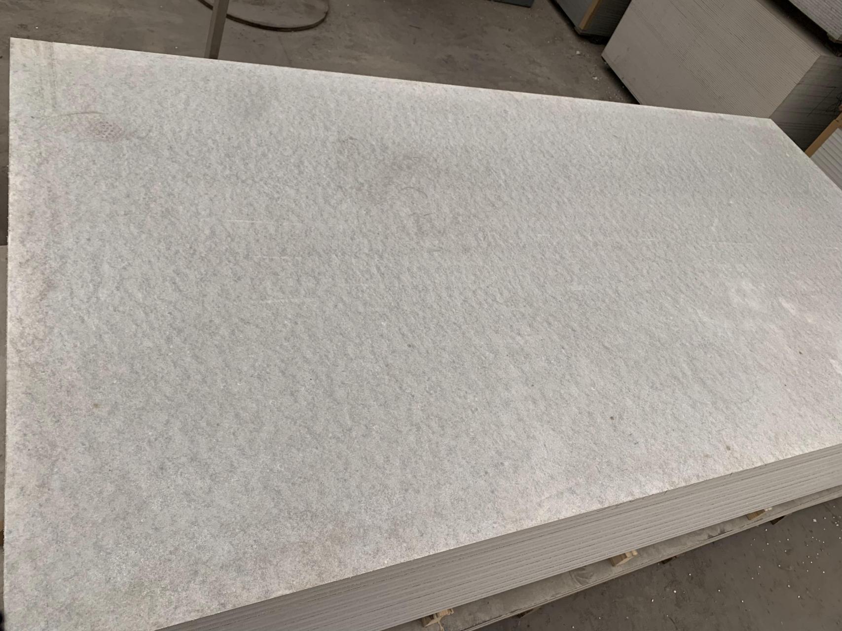 硅酸钙板是一种新型的建筑材料,也叫做"硅钙板","硅酸镁钙板","mg板 