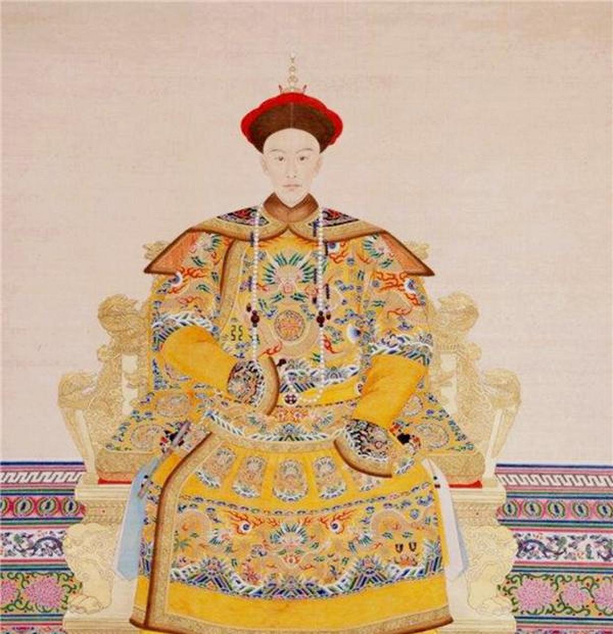 见证八大铁帽子王后代,坐吃山空,由富变穷,有人三代蜗居两居室 1636年