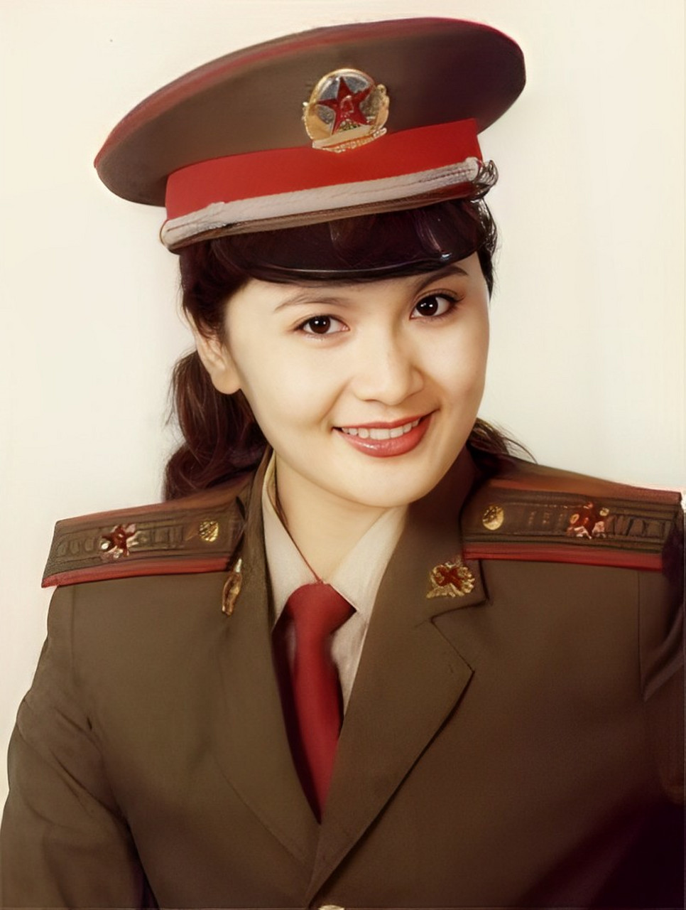 2015年,张震将军之子张宁阳·将军去世.这是他的葬礼照片.