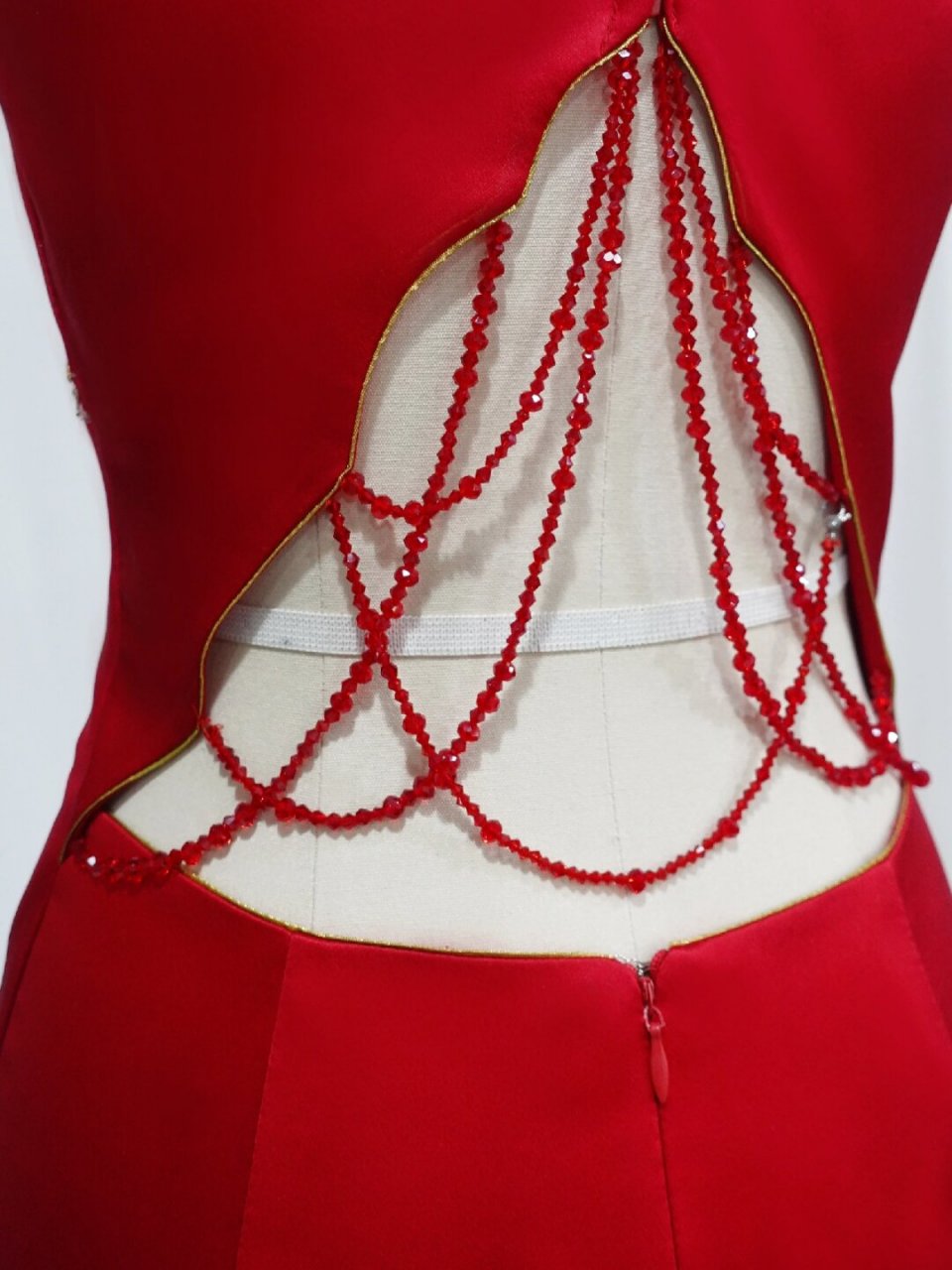 潘玮柏luna婚礼,身穿norareve中式旗袍   luna的独家